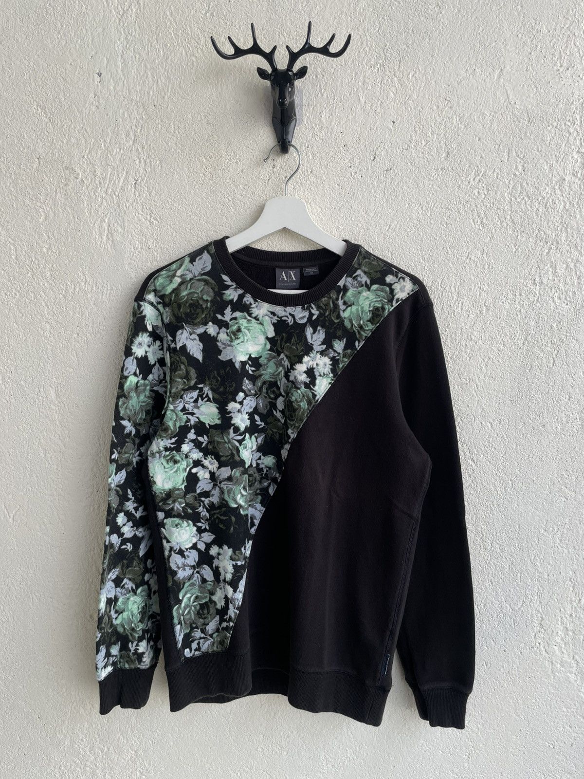 Undercover 2000s Armani Exchange asymmetrical floral Panel Ifsix Maison Size US M / EU 48-50 / 2 - 1 Thumbnail