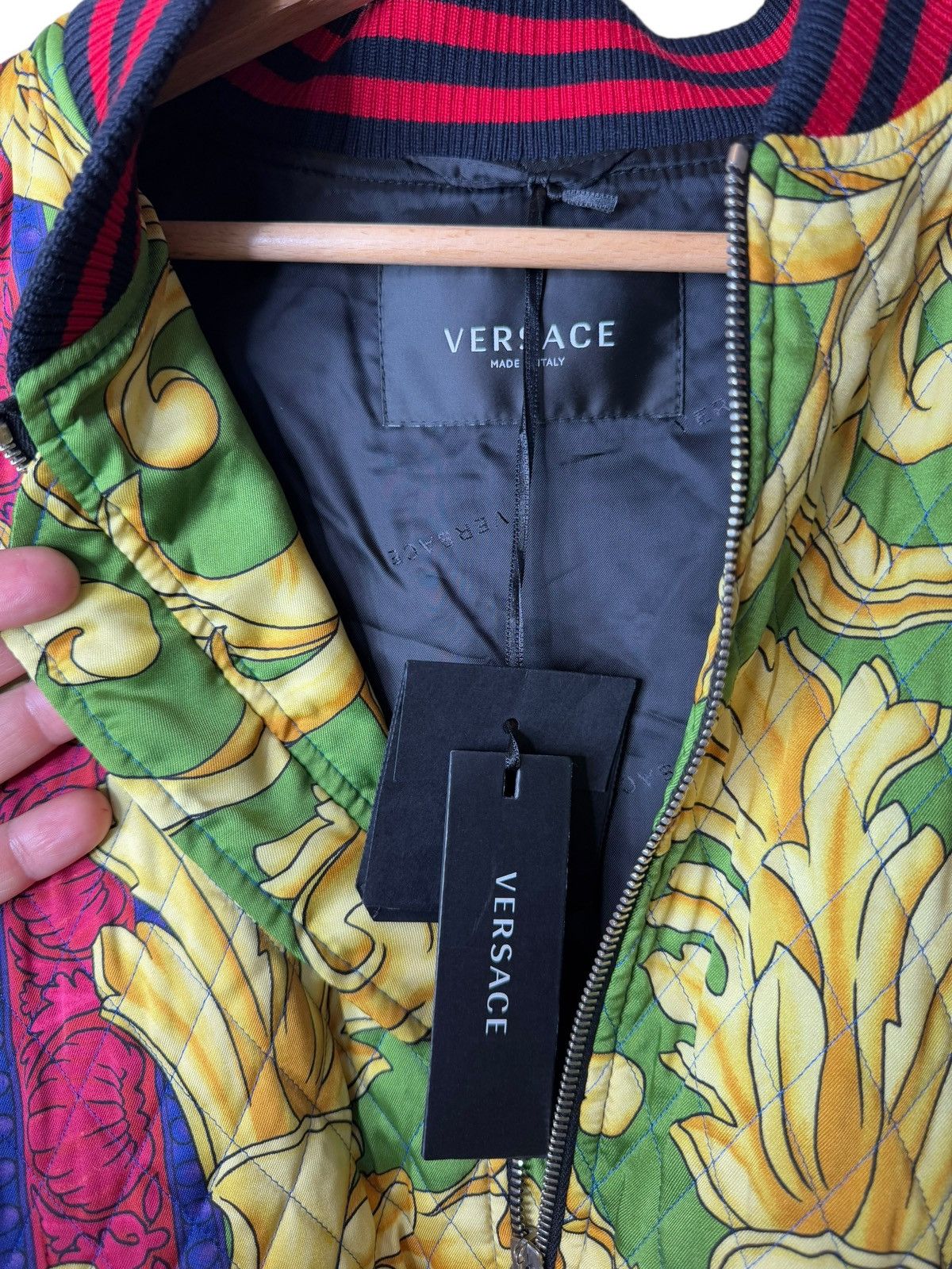 Versace Versace Baroque Puffer Bomber Jacket Multicolor - 48 Size US M / EU 48-50 / 2 - 6 Thumbnail