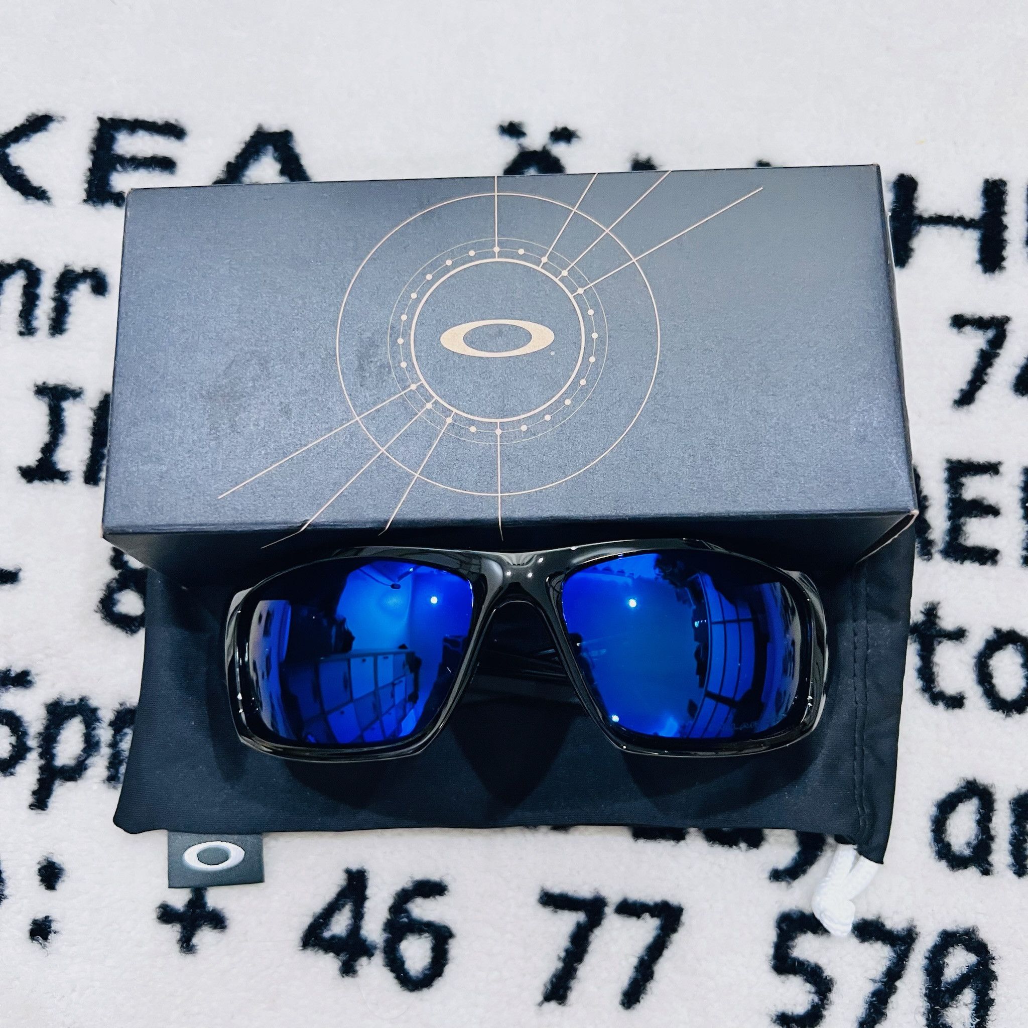 Oakley Oakley Valve Blue Polarized Lenses Black Frame Sunglasses | Grailed