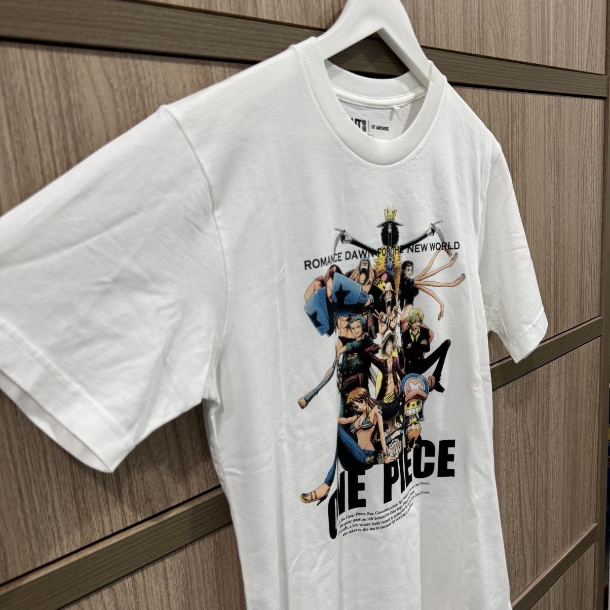 Anime One Piece- Romance Dawn For The New World Size US S / EU 44-46 / 1 - 3 Thumbnail