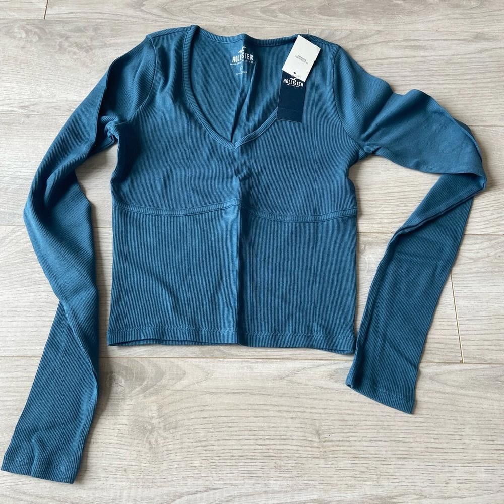 Designer Hollister Blue Seamed V Neck Long Sleeve Shirt Size S / US 4 / IT 40 - 1 Thumbnail