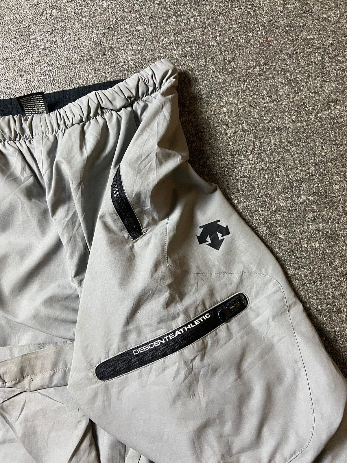 Descente × Japanese Brand × Vintage Descente Brand Long Track Suit Pants (120) Size US 26 / EU 42 - 8 Thumbnail