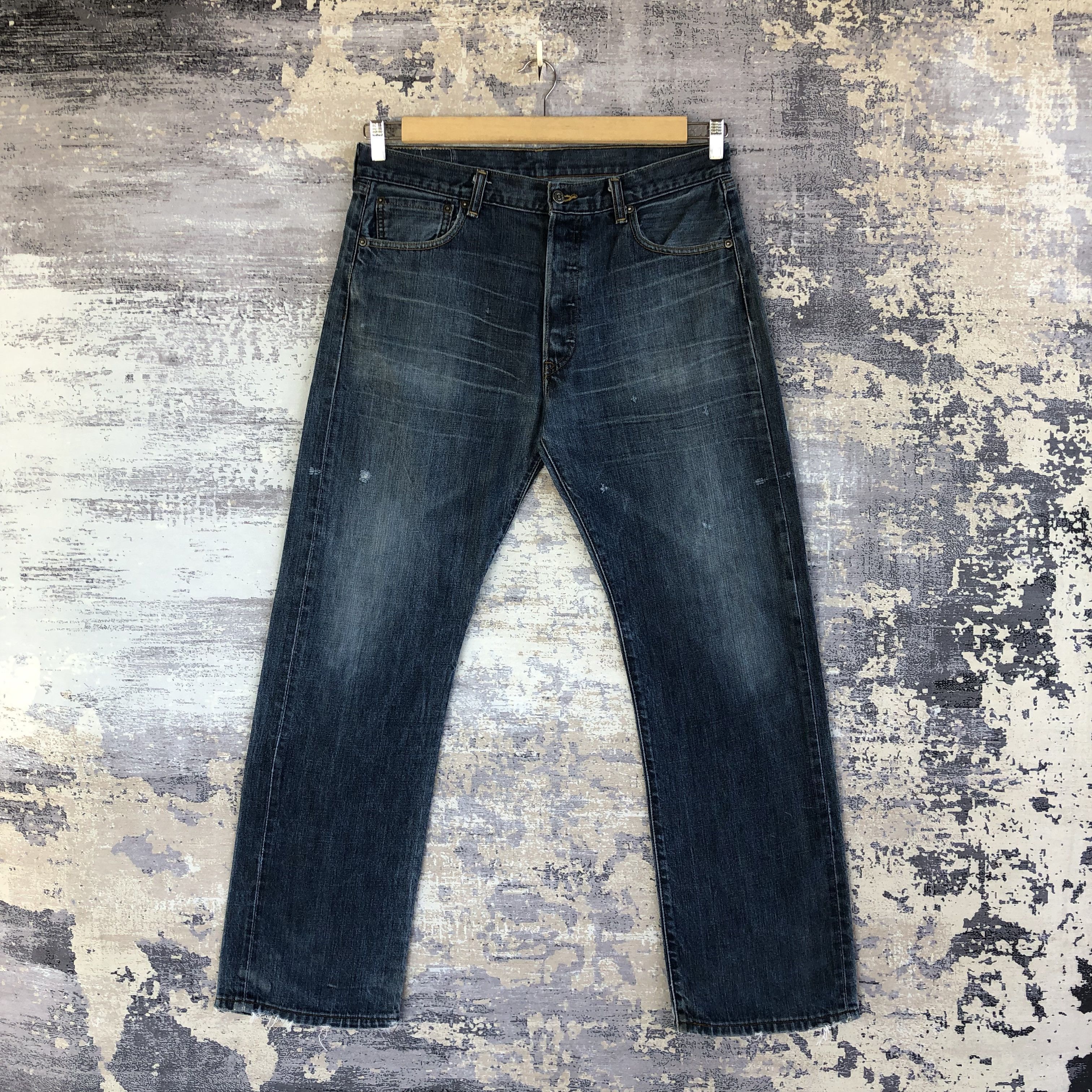 Levi's Vintage Levis 501 Jeans Levi's Faded Straight Denim Size US 34 / EU 50 - 1 Thumbnail