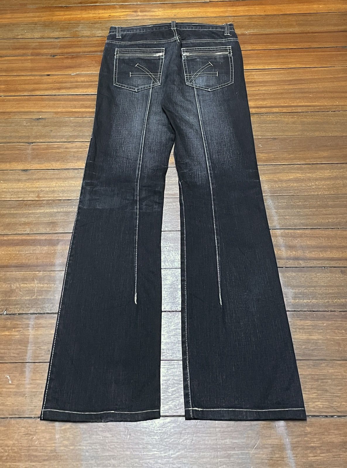 Vintage Rare Design Vintage Japanese Brand Ikka Flare Jeans 2000s Size US 35 - 2 Thumbnail