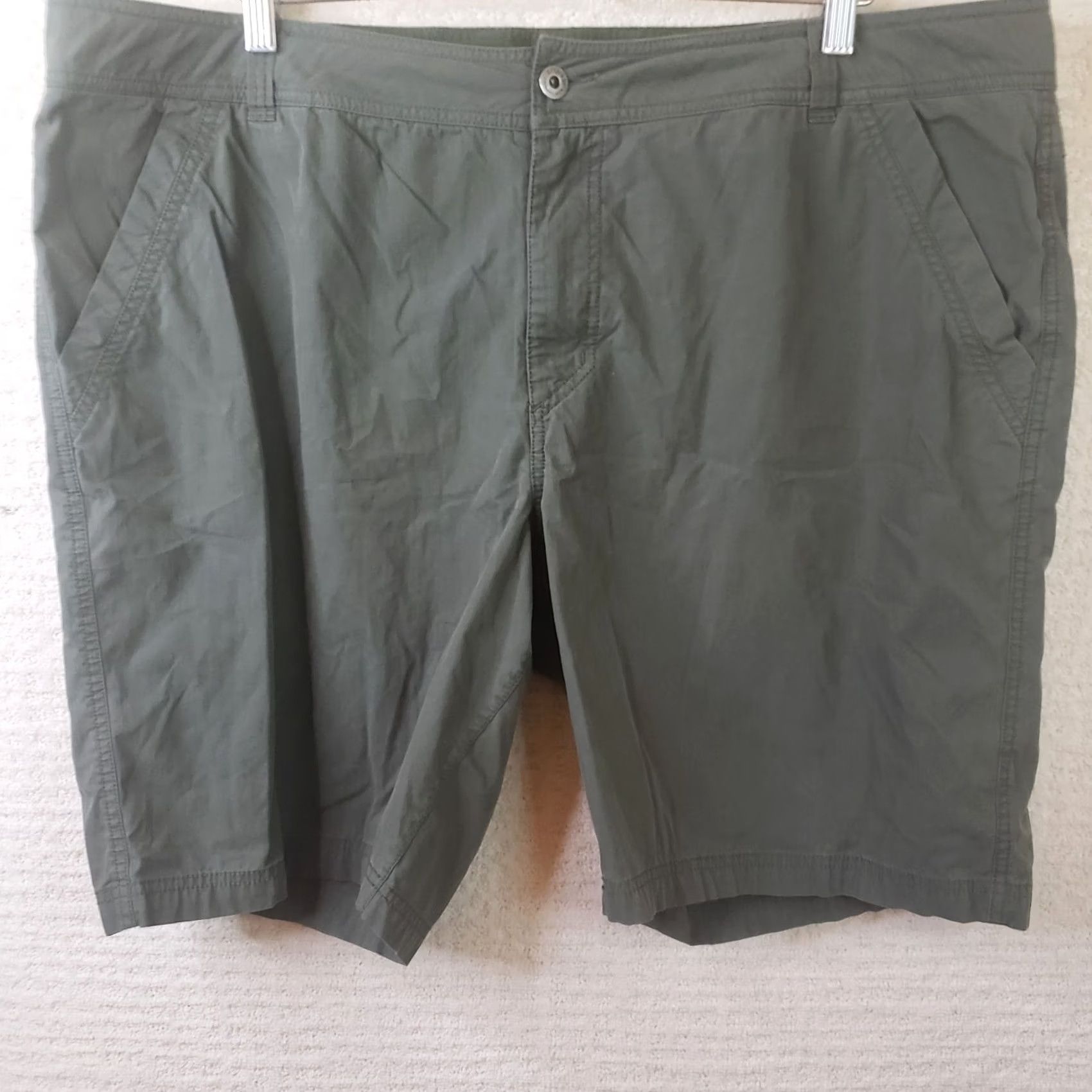 ExOfficio VINTAGE ExOfficio Shorts Mens 42x9.5 Green Khaki Cargo Pocket Outdoor Cotton Nylon Size US 42 / EU 58 - 2 Thumbnail