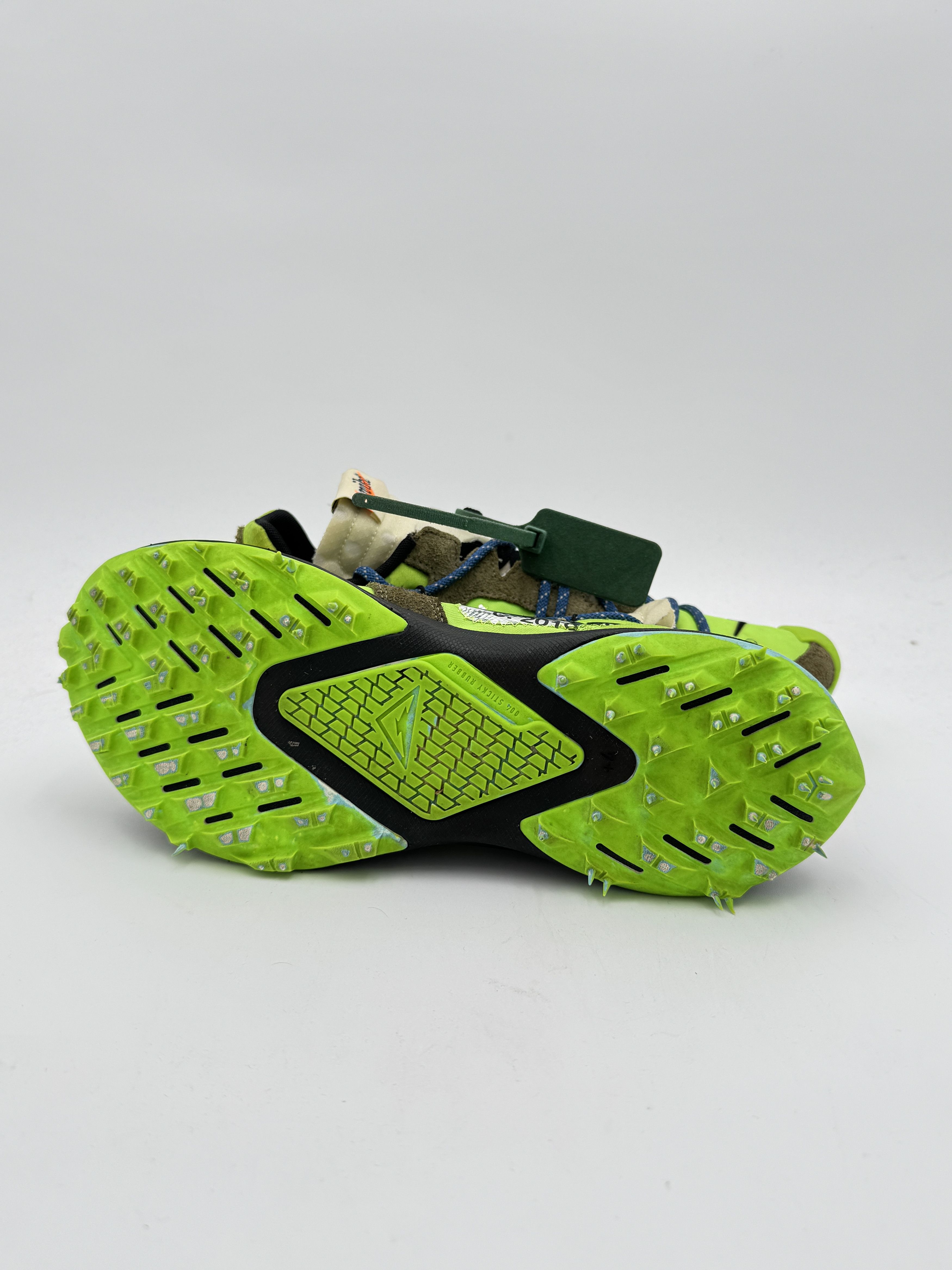 Nike × Off-White OFF-WHITE Nike Zoom Terra Kiger 5 Electric Green Size US 9.5 / EU 42-43 - 7 Thumbnail
