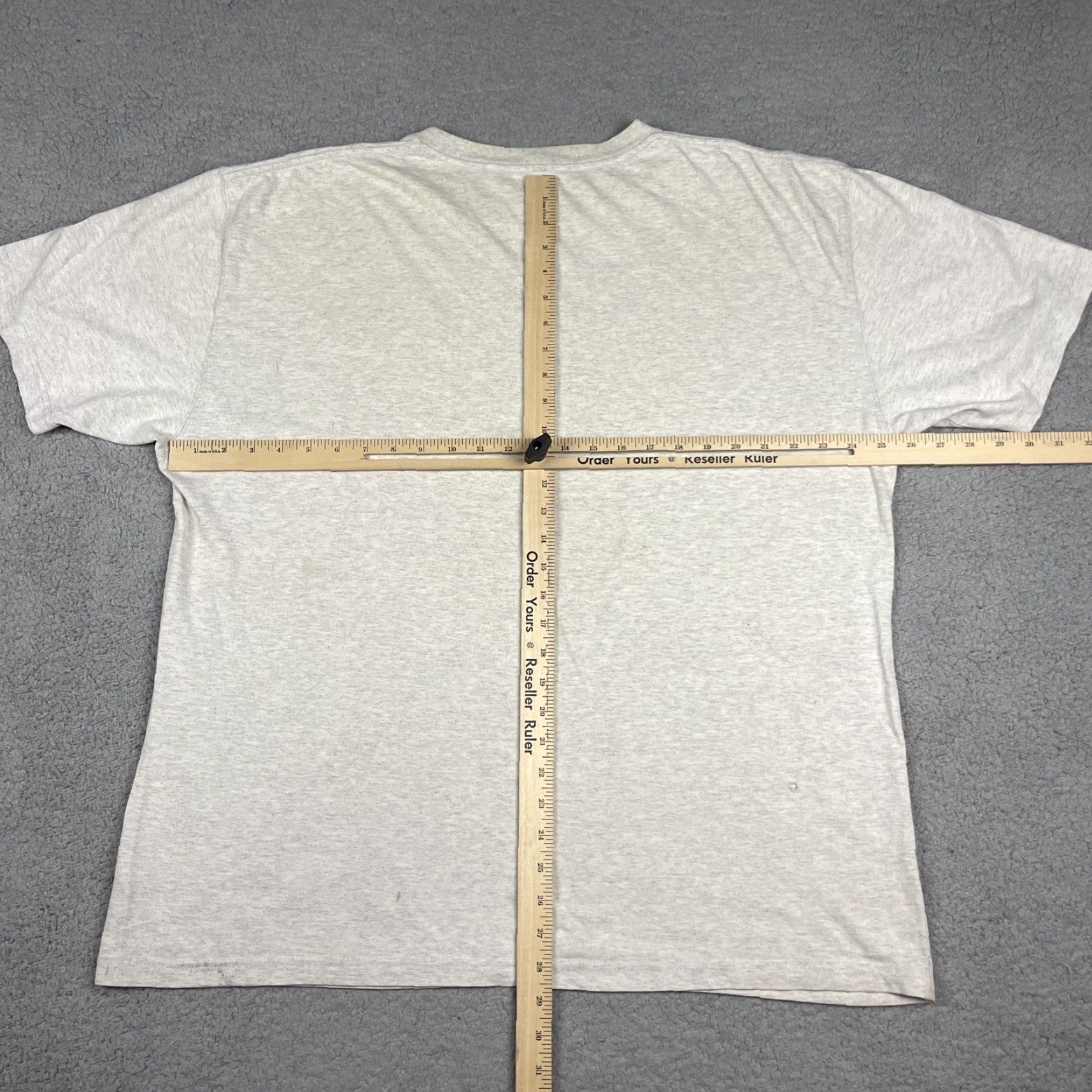 Carhartt Carhartt Shirt Adult XL Gray Pocket Thrashed 90s T-Shirt Mens Bagged Logo Cotton Short Sleeve Crew Neck Pockets Vintage No Size US XL / EU 56 / 4 - 7 Thumbnail