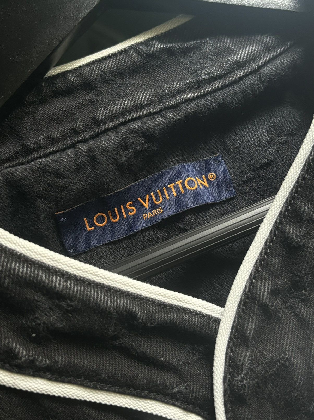 Louis Vuitton DENIM MONOGRAM BASEBALL JERSEY LV Size US L / EU 52-54 / 3 - 15 Thumbnail