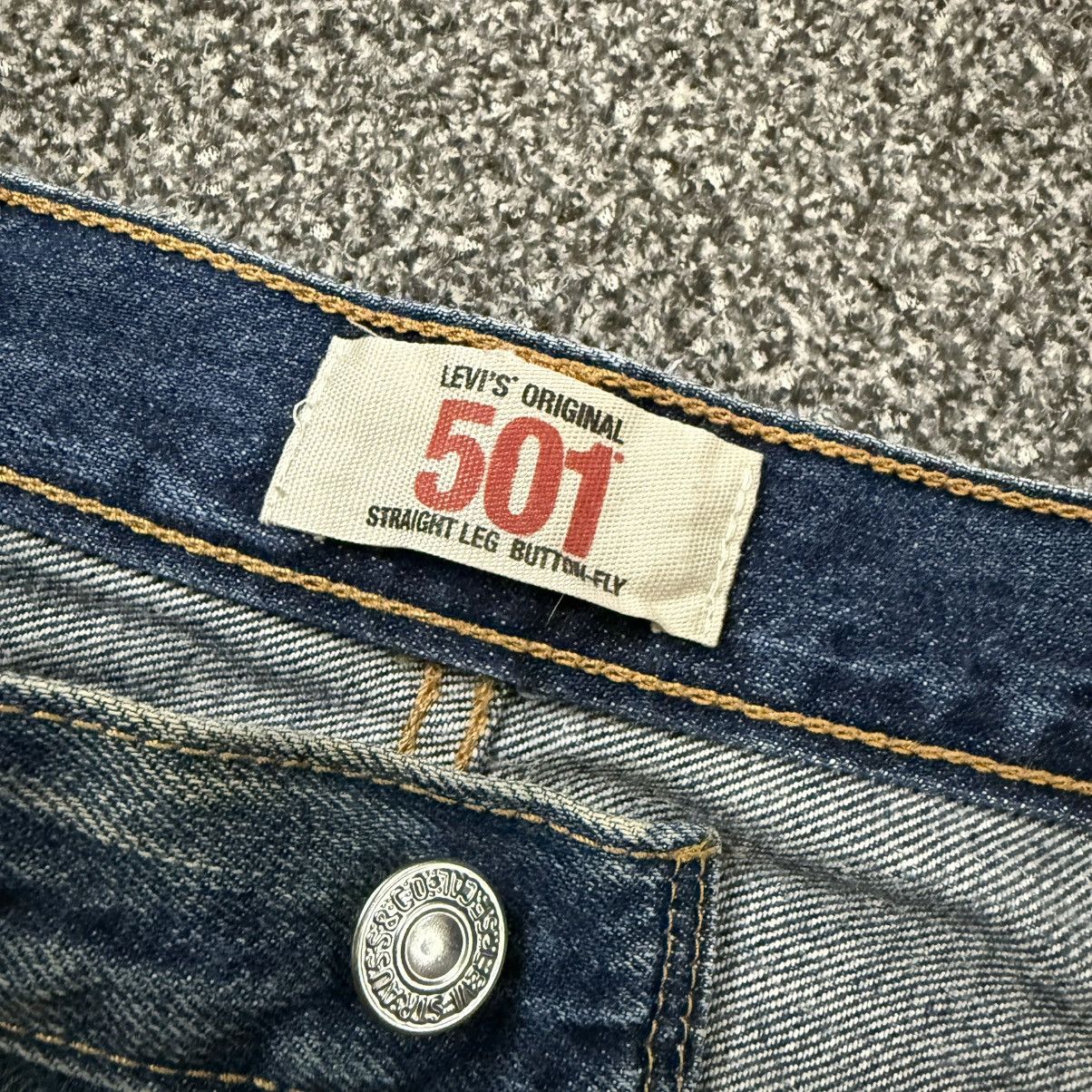 Levi's Vintage Clothing 🔥 Vintage Distressed Y2K Levis 501 Straight Denim Size US 31 - 14 Thumbnail