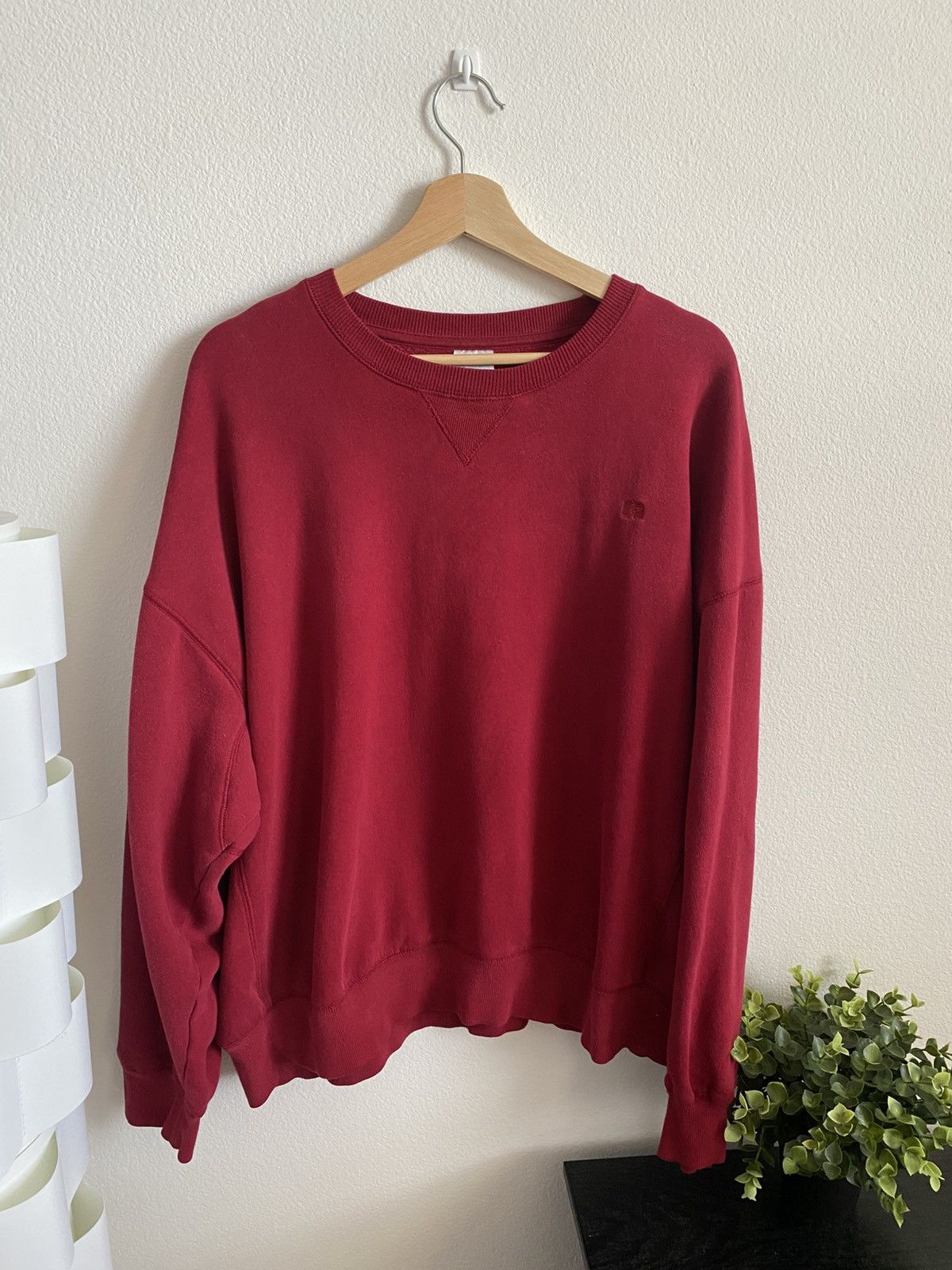 Russell Athletic Vintage 90s Faded Russell Athletic Blank Crewneck Sweatshirt Size US XL / EU 56 / 4 - 1 Thumbnail