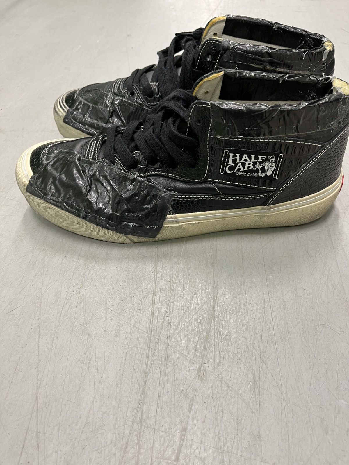 Vans Vans lux duct black vn0a5hzvblar Size US 9 / EU 42 - 9 Thumbnail