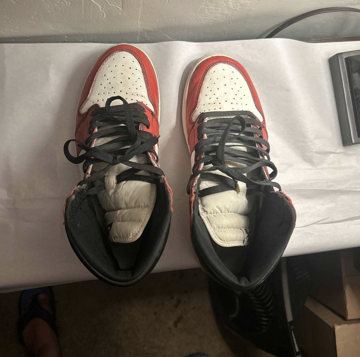 Jordan Brand Jordan 1 LA to Chicago Size US 10.5 / EU 43-44 - 3 Thumbnail
