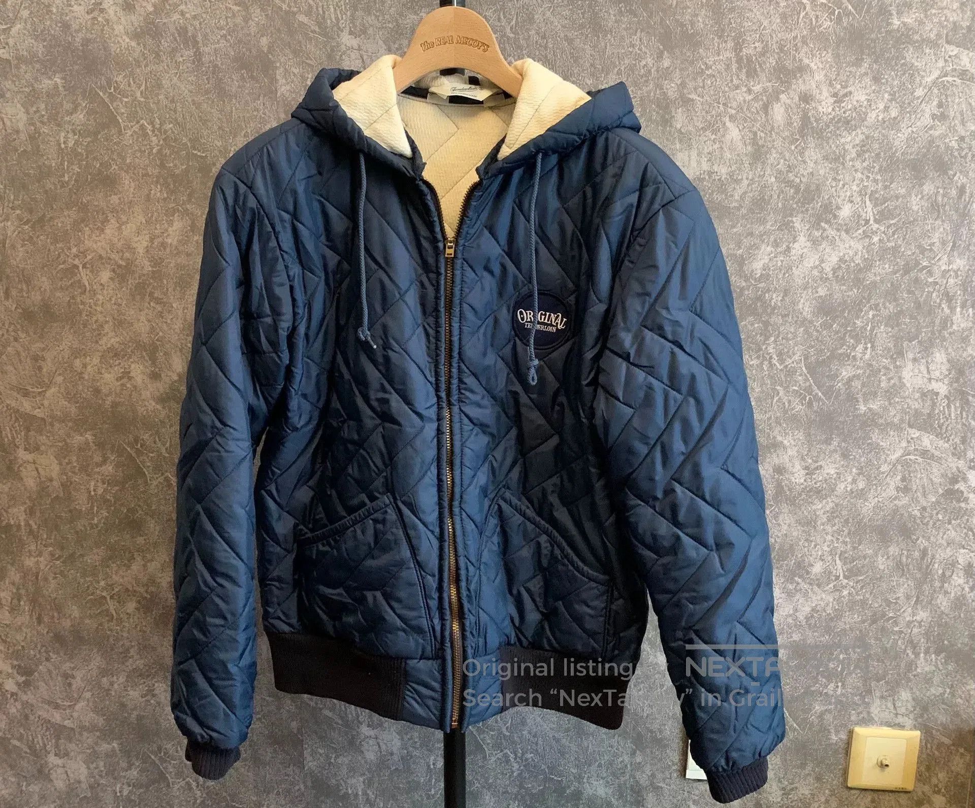 Japanese Brand navy quilted hooded jacket with fleece lining. Size US S / EU 44-46 / 1 - 1 Thumbnail