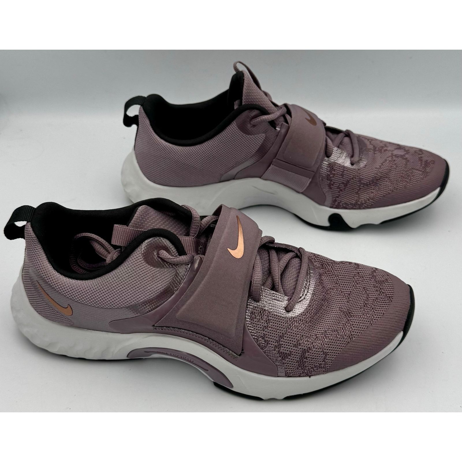 Nike Nike Renew InSeason Premium Purple Smoke DM0947-501 W8.5 Size US 8.5 / IT 38.5 - 1 Thumbnail