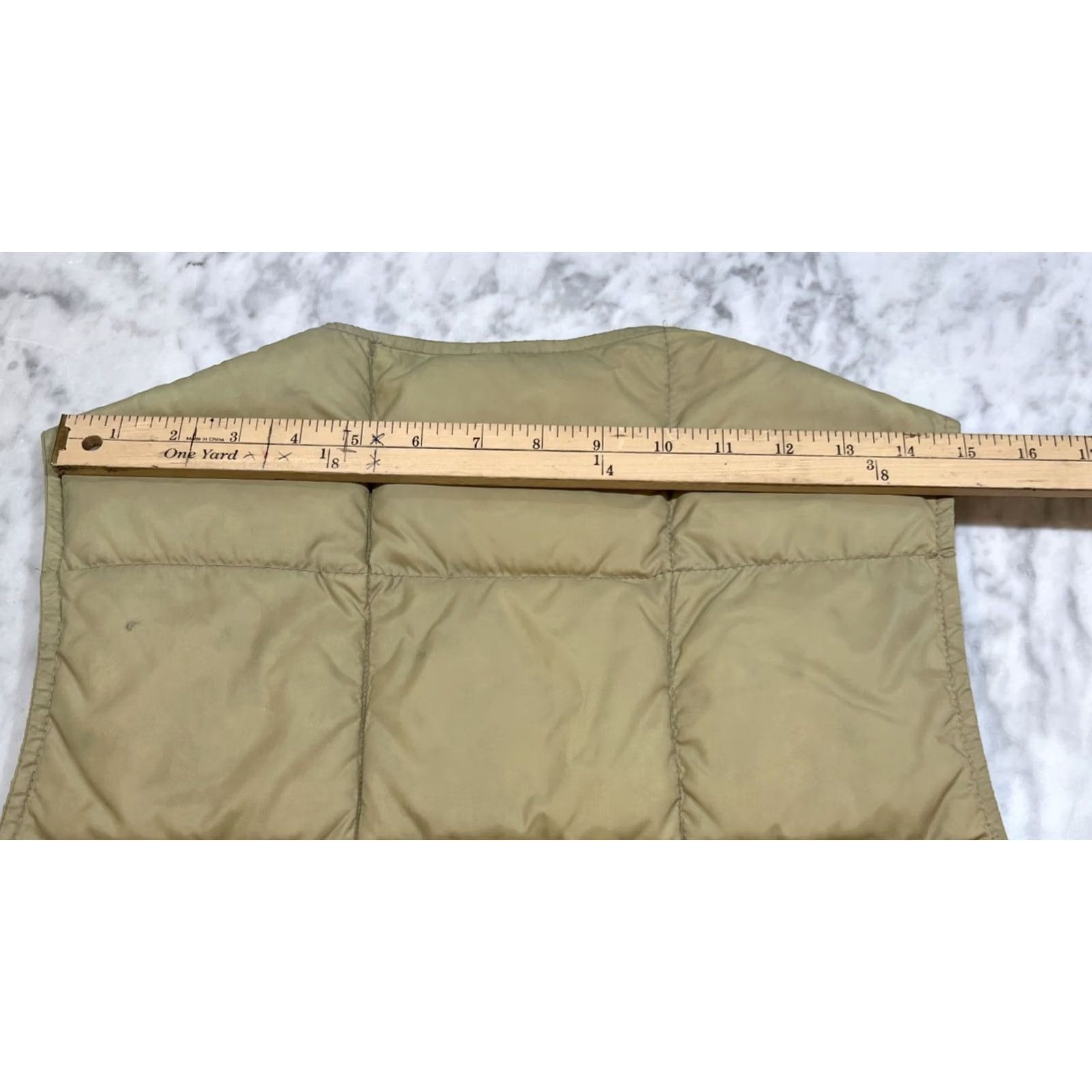 Eddie Bauer VINTAGE Eddie Bauer Goose Down Vest Men M Tan Pockets Zipper Outdoors 1970s Size US M / EU 48-50 / 2 - 5 Thumbnail