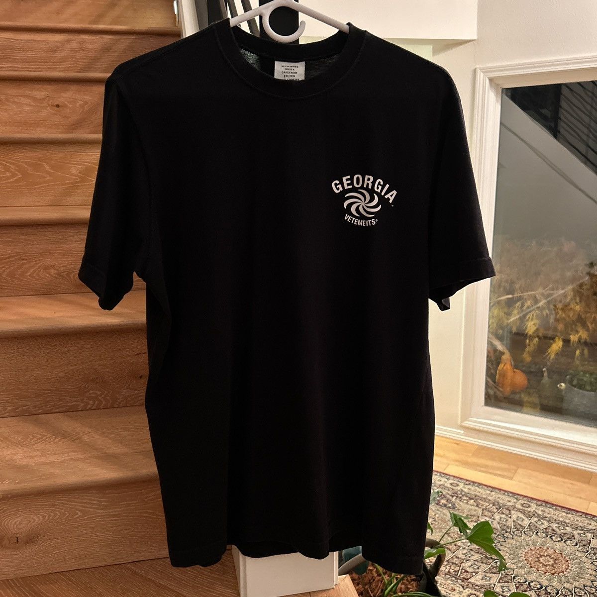 Vetements Vetements 'Georgia' T-Shirt Size US M / EU 48-50 / 2 - 1 Thumbnail