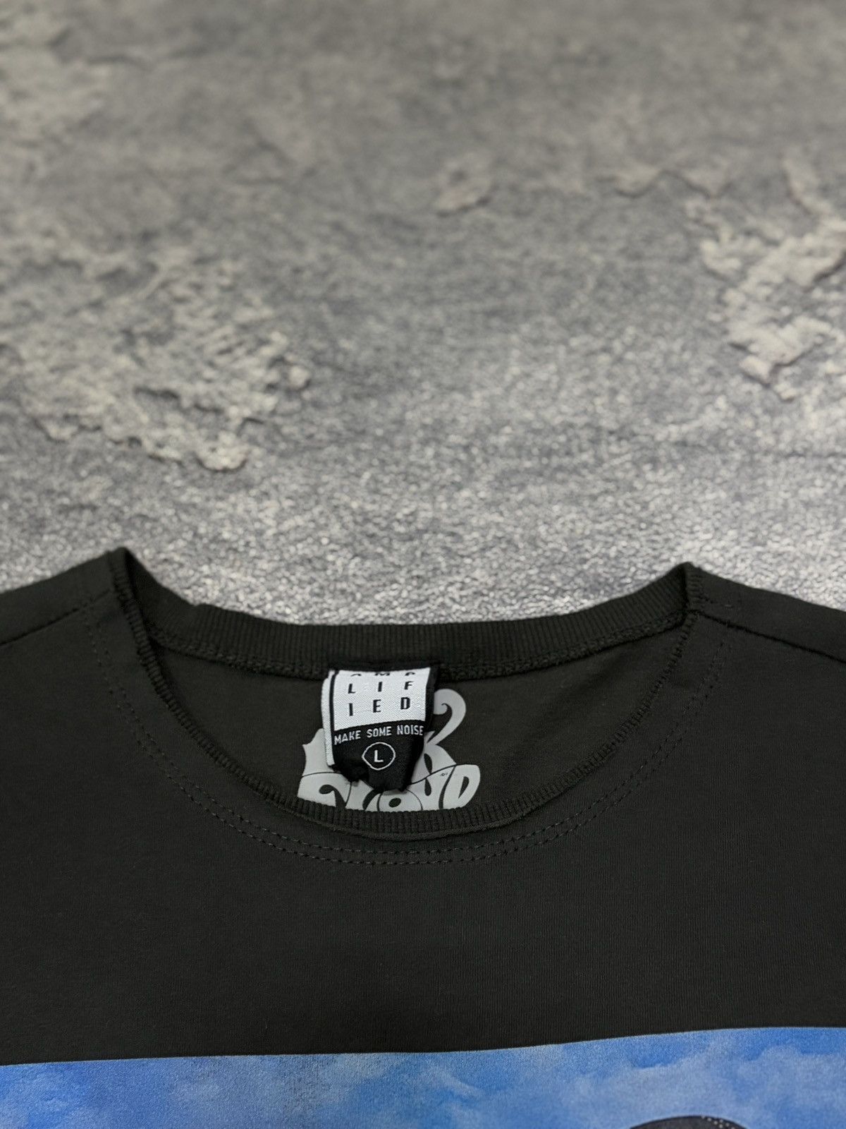 Band Tees Pink Floyd The Division Bell Graphic Tee L 2023 Size US L / EU 52-54 / 3 - 3 Thumbnail