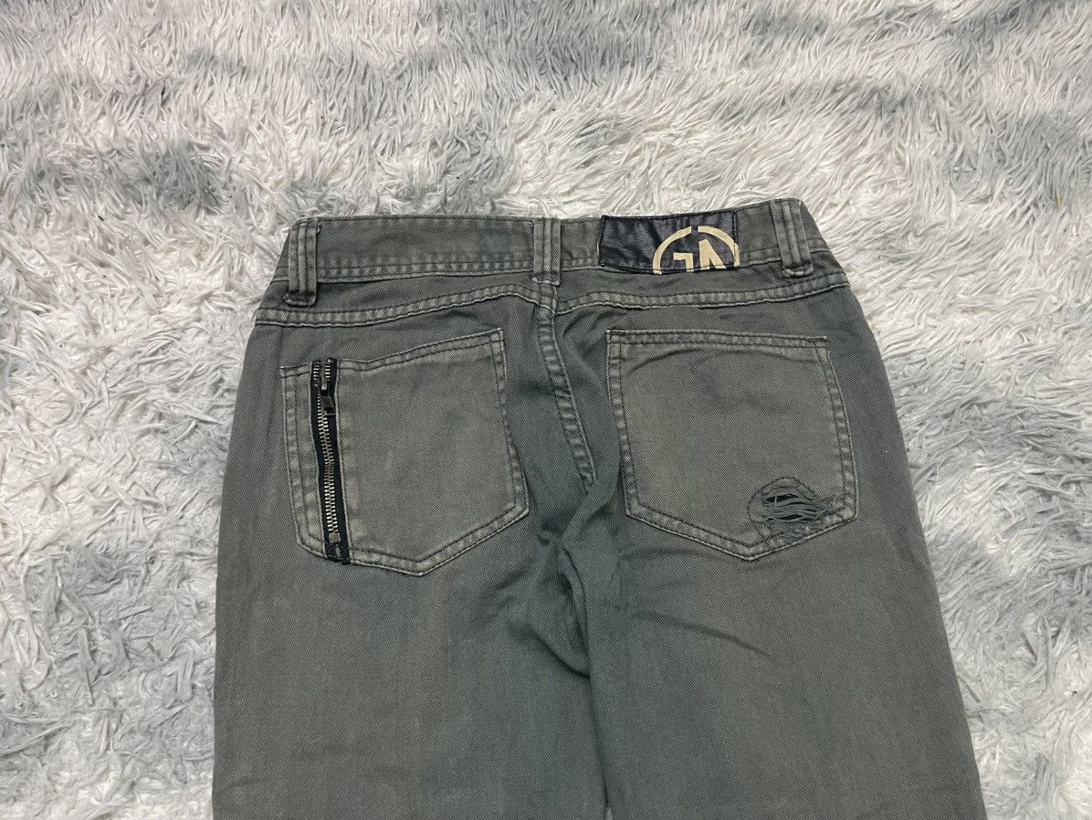 If Six Was Nine 2000s IFSIXWASNINE INSPIRED BRAND GLAD NEWS RARE FLARE Size US 29 - 14 Thumbnail
