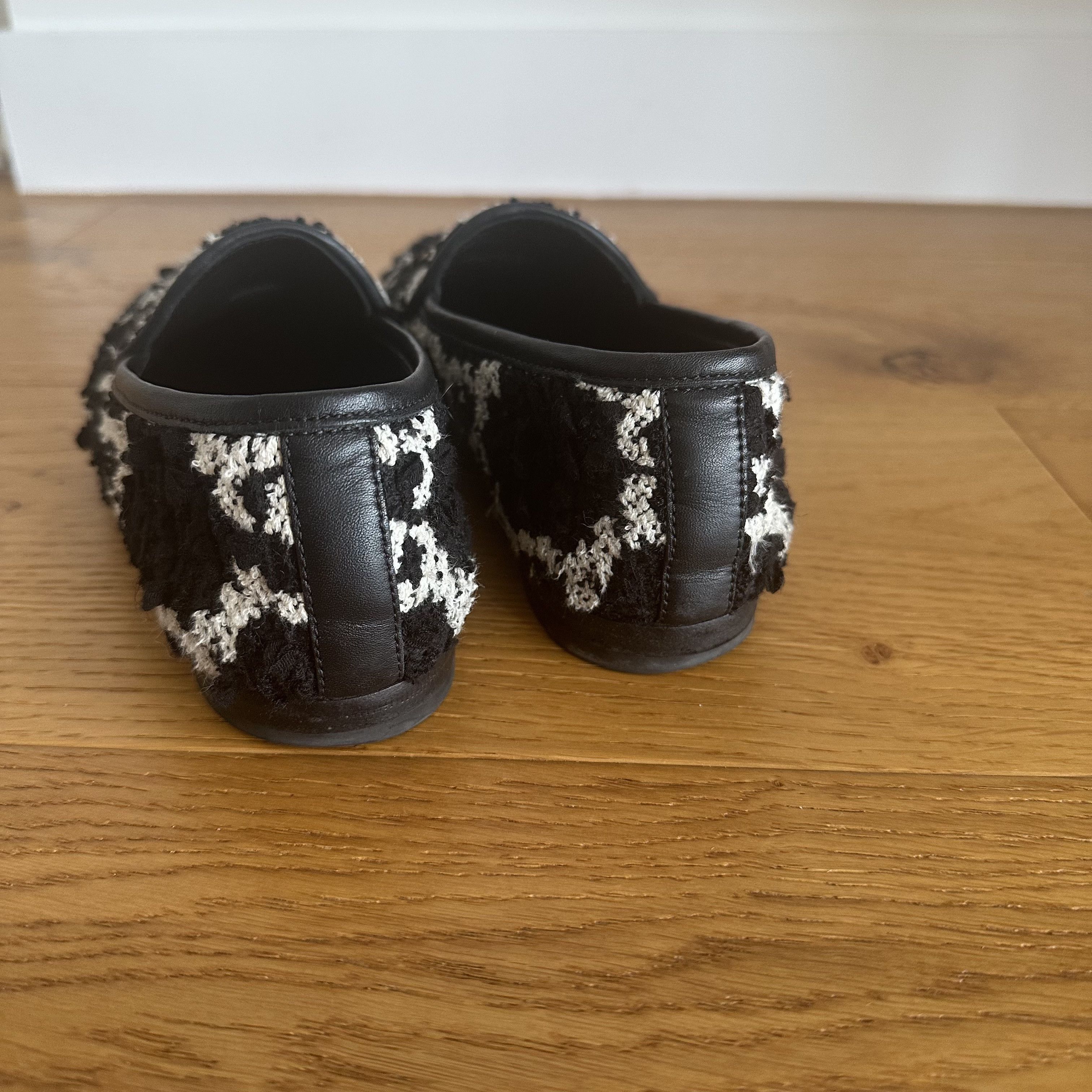 Gucci GUCCI Jordaan loafers in black and white GG Tweed Size US 6.5 / IT 36.5 - 6 Thumbnail