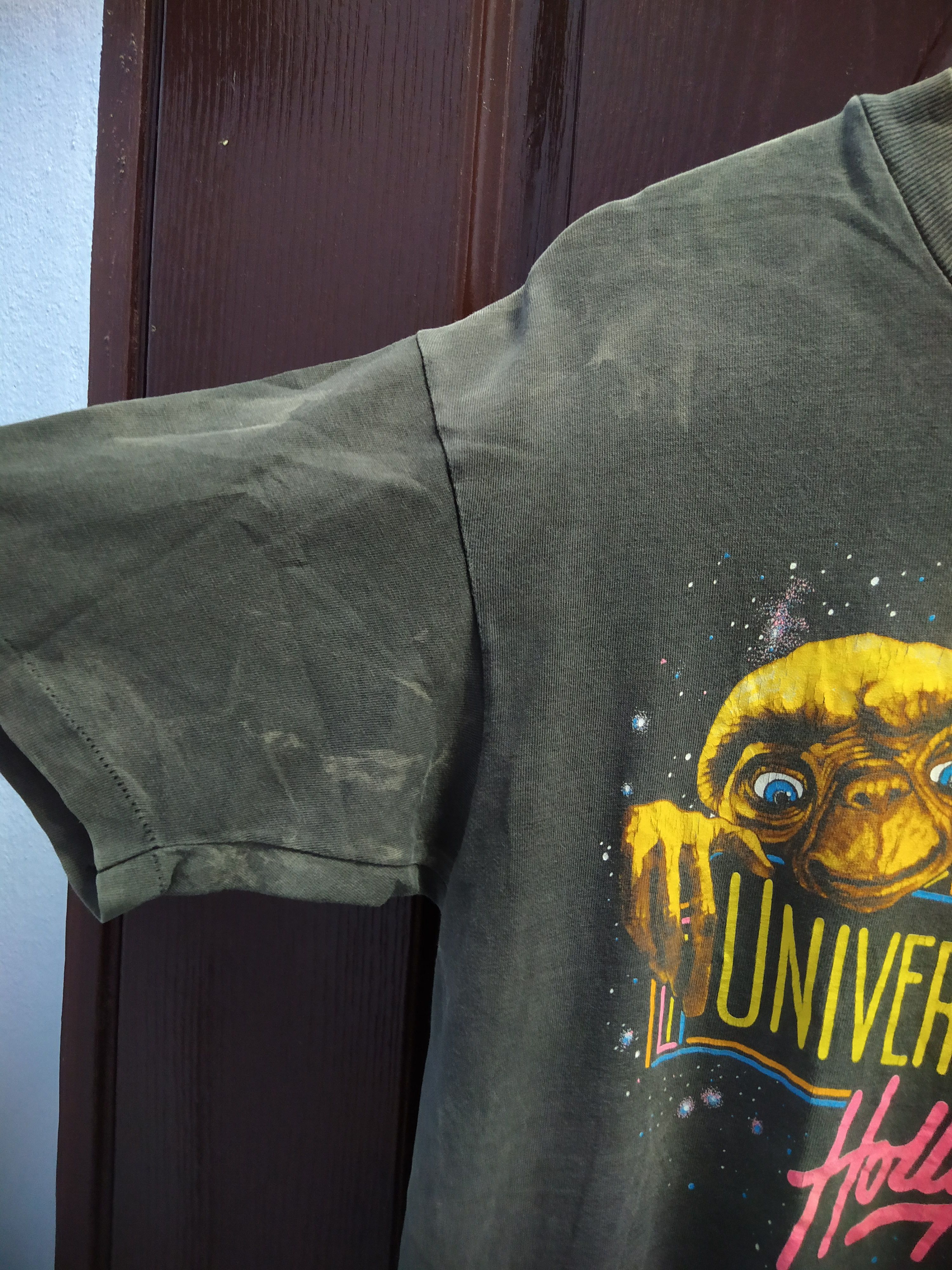 Universal Studios Universal Studios ET vintage 1982 Rare black faded Size US L / EU 52-54 / 3 - 13 Thumbnail