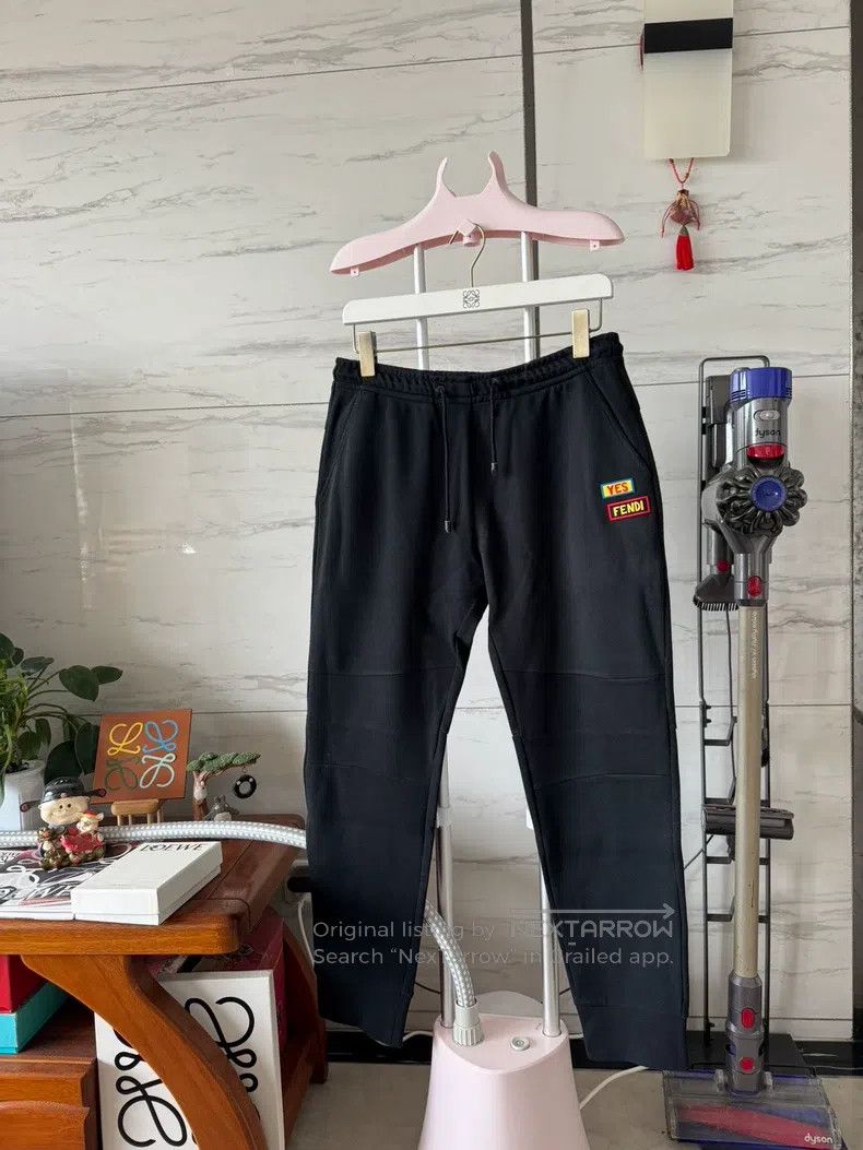 Fendi Fendi Sport Pants Size US 34 / EU 50 - 1 Thumbnail