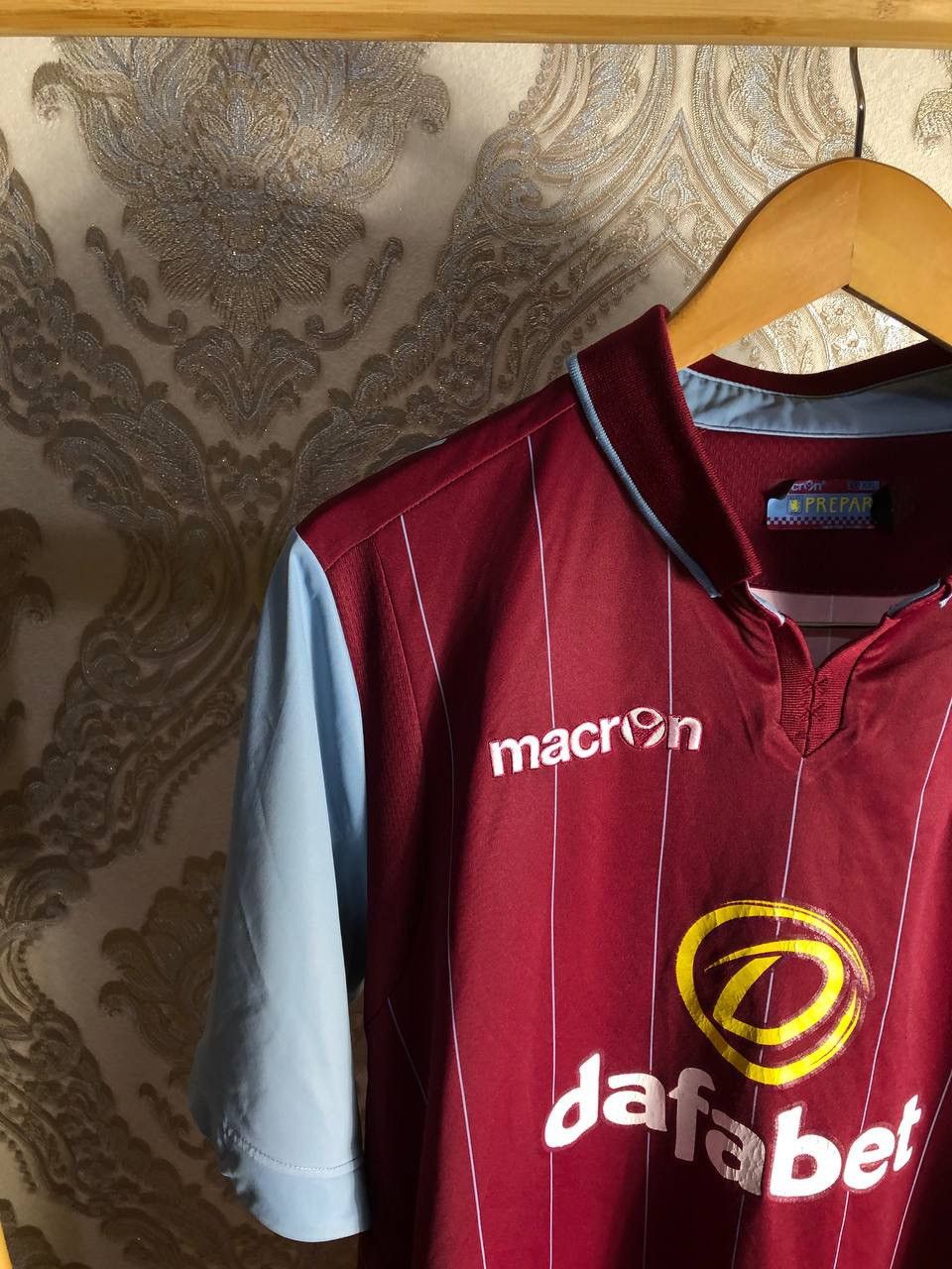 Macron × Vintage VERY RARE MACRON FC ASTON VILLA ENGLAND SOCCER JERSEY RETRO Size US XXL / EU 58 / 5 - 4 Thumbnail