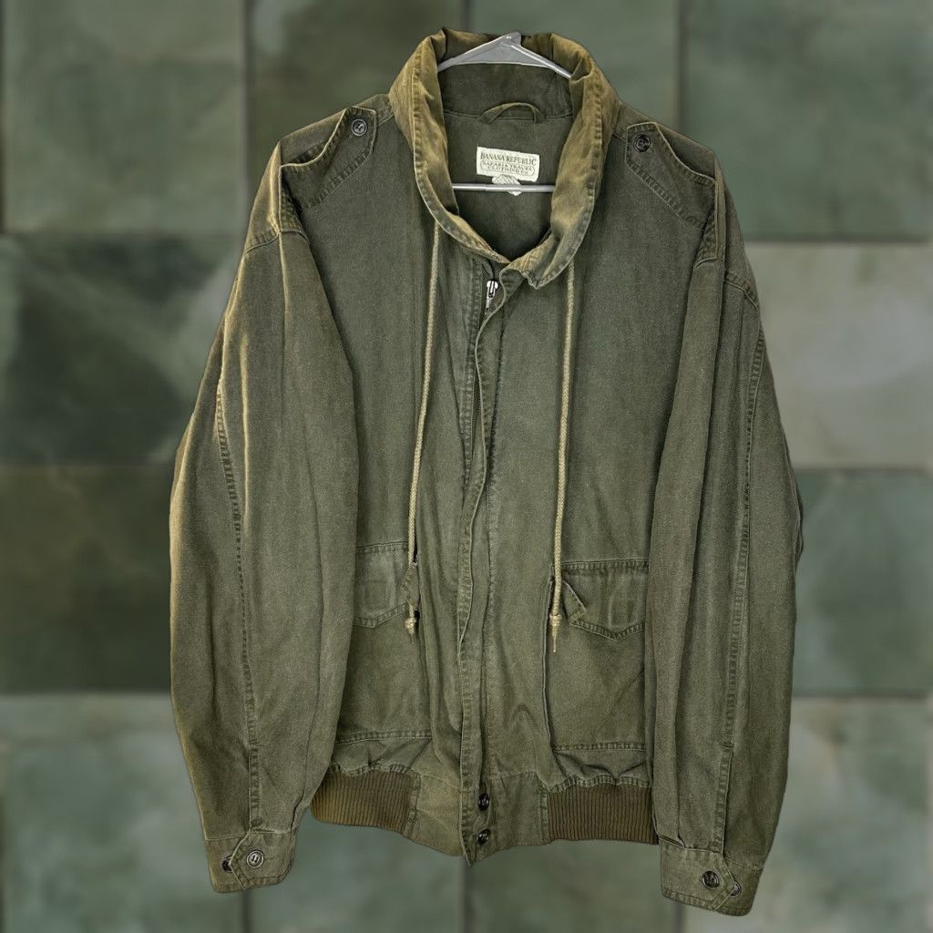 Banana Republic VINTAGE Banana Republic Safari & Travel Jacket Utility Hunting Green Mens Medium Jacket Size US M / EU 48-50 / 2 - 1 Thumbnail