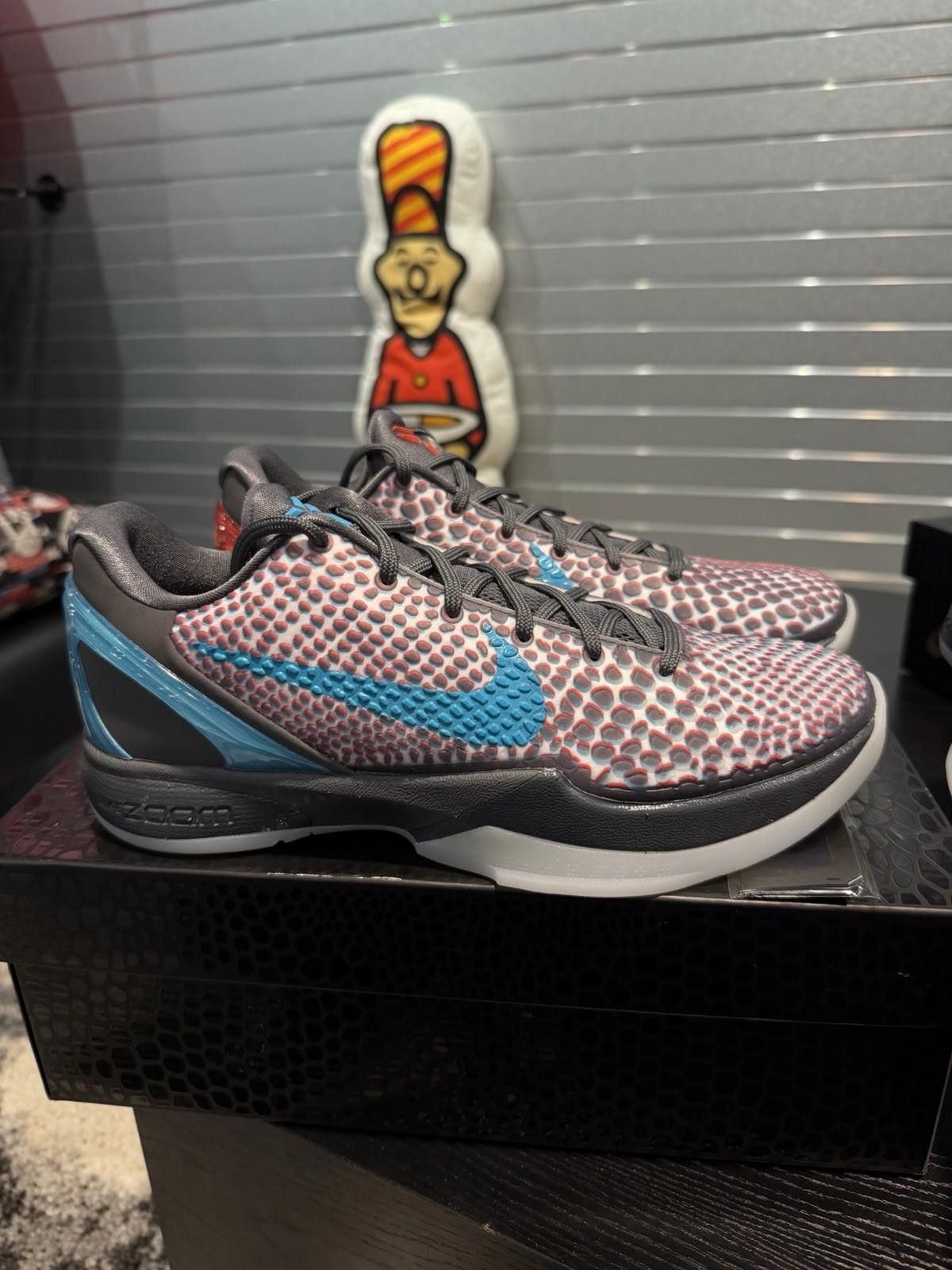 Nike Size 10.5 Men’s - Nike Zoom Kobe 6 All-Star 3D Hollywood Size US 10.5 / EU 43-44 - 2 Thumbnail