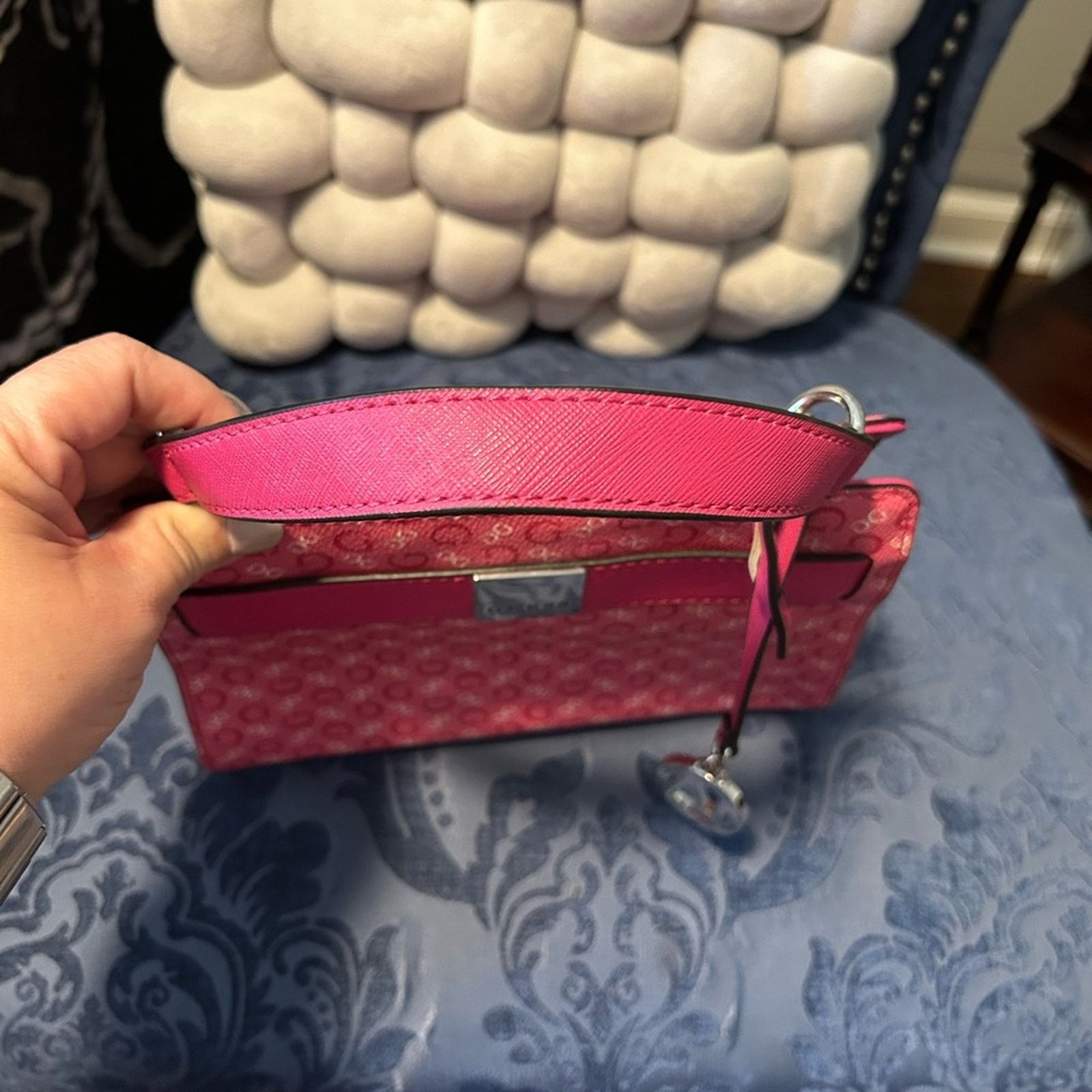Guess GUESS Fuchsia Crossbody Bag with Logo Charm Size ONE SIZE - 7 Thumbnail