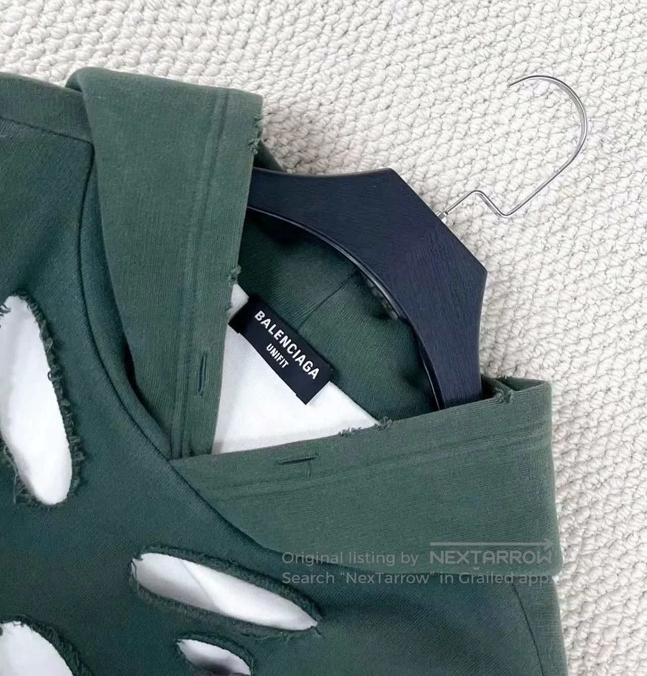 Balenciaga Balenciaga Distressed Logo Hoodie. Size US M / EU 48-50 / 2 - 3 Thumbnail