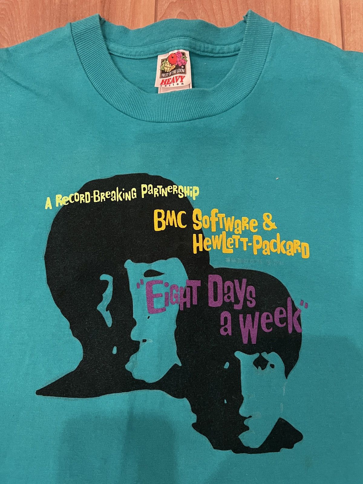 Band Tees × Microsoft × Vintage Vintage The Beatles x HP Computers “Eight Days A Week” Tee Size US XL / EU 56 / 4 - 1 Thumbnail