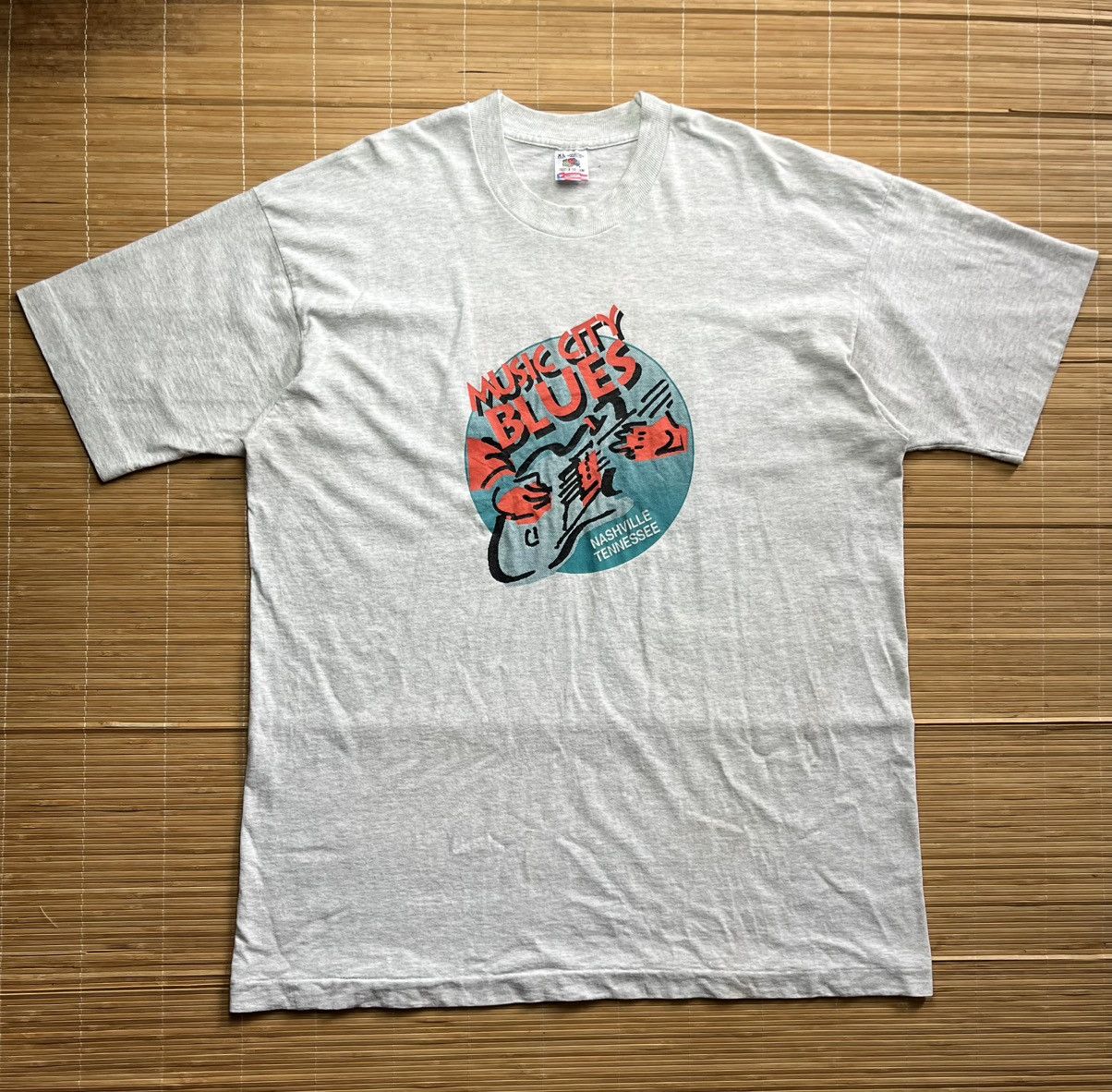 Vintage Vintage 90s Music city blues x wording t shirt Size US XL / EU 56 / 4 - 1 Thumbnail