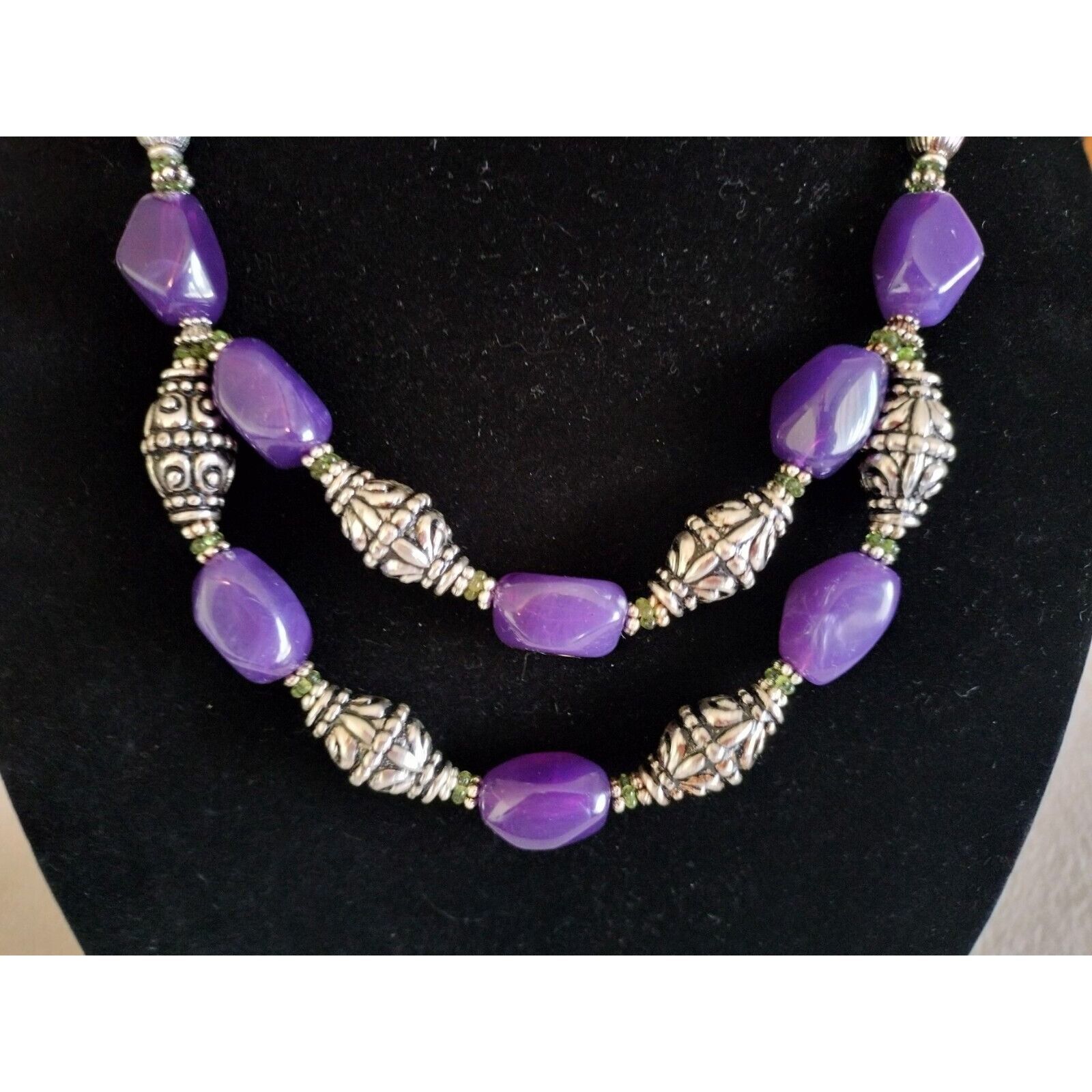 Vintage Avon Vintage Necklace Earrings Set Bold Amethyst Button Silv Size ONE SIZE - 22 Thumbnail