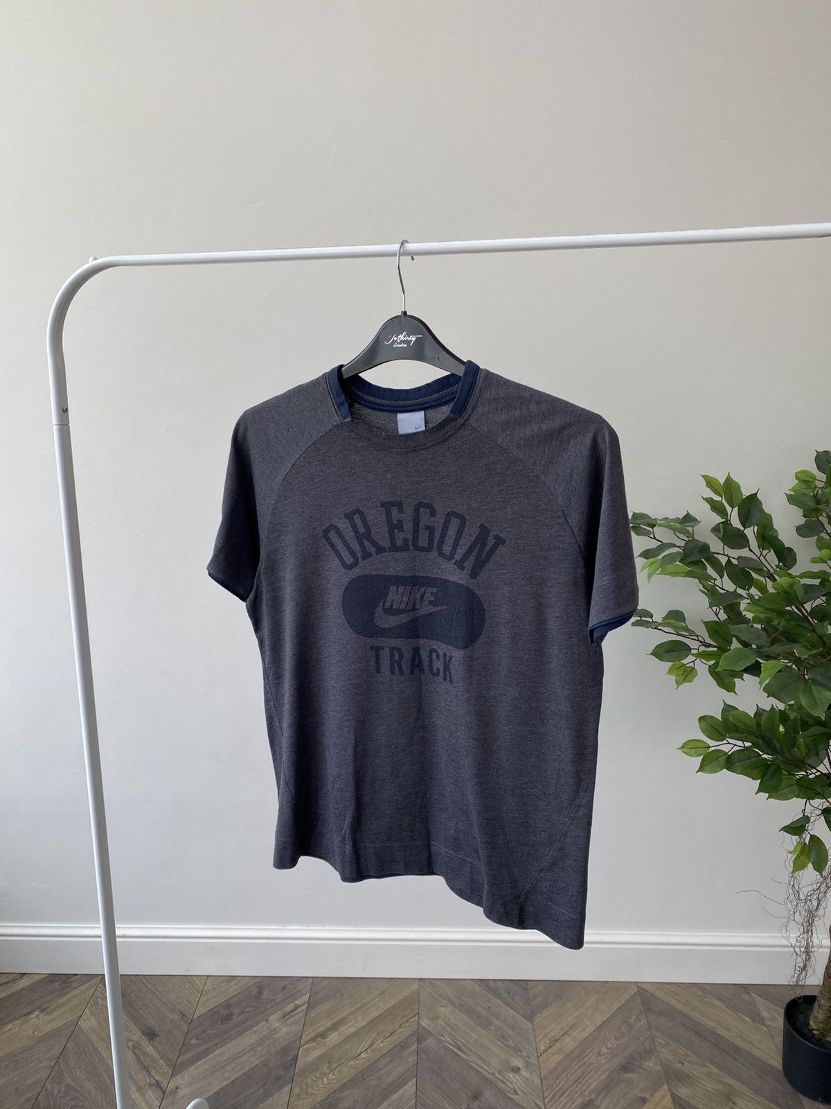 Nike × Vintage Vintage Nike Oregon T-Shirt Men’s Gray Athletic Size US M / EU 48-50 / 2 - 5 Thumbnail