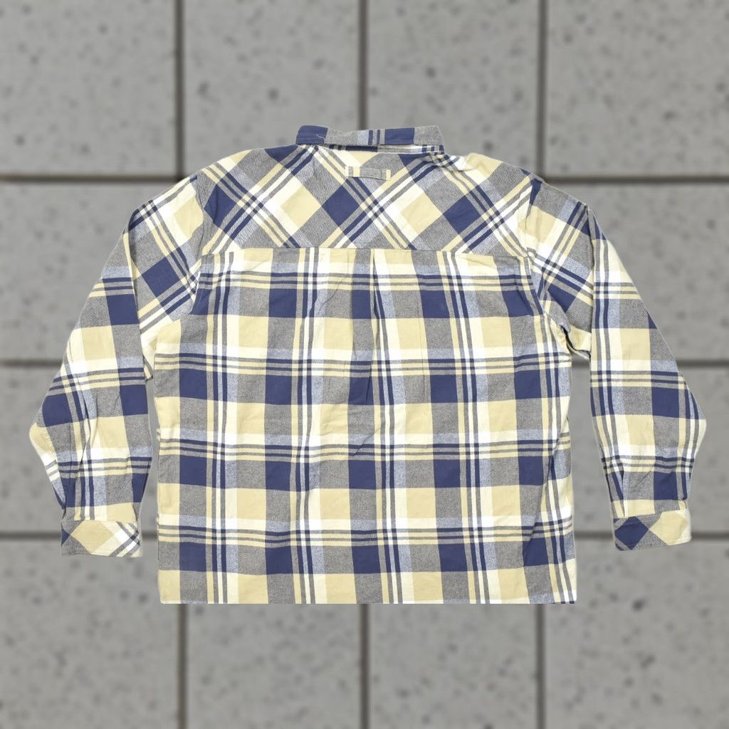 Vintage VINTAGE Legendary Whitetails Buck Camp Flannel Shirt Men's 3XT Blue Tan Plaid Cotton NWT Size US XXL / EU 58 / 5 - 1 Thumbnail