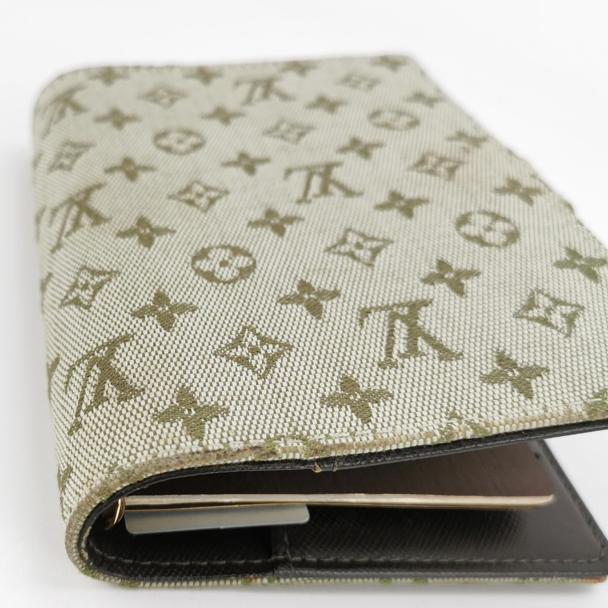 Louis Vuitton Louis Vuitton (LV) Canvas Monogram Notebook Leather Case -y Size ONE SIZE - 9 Thumbnail