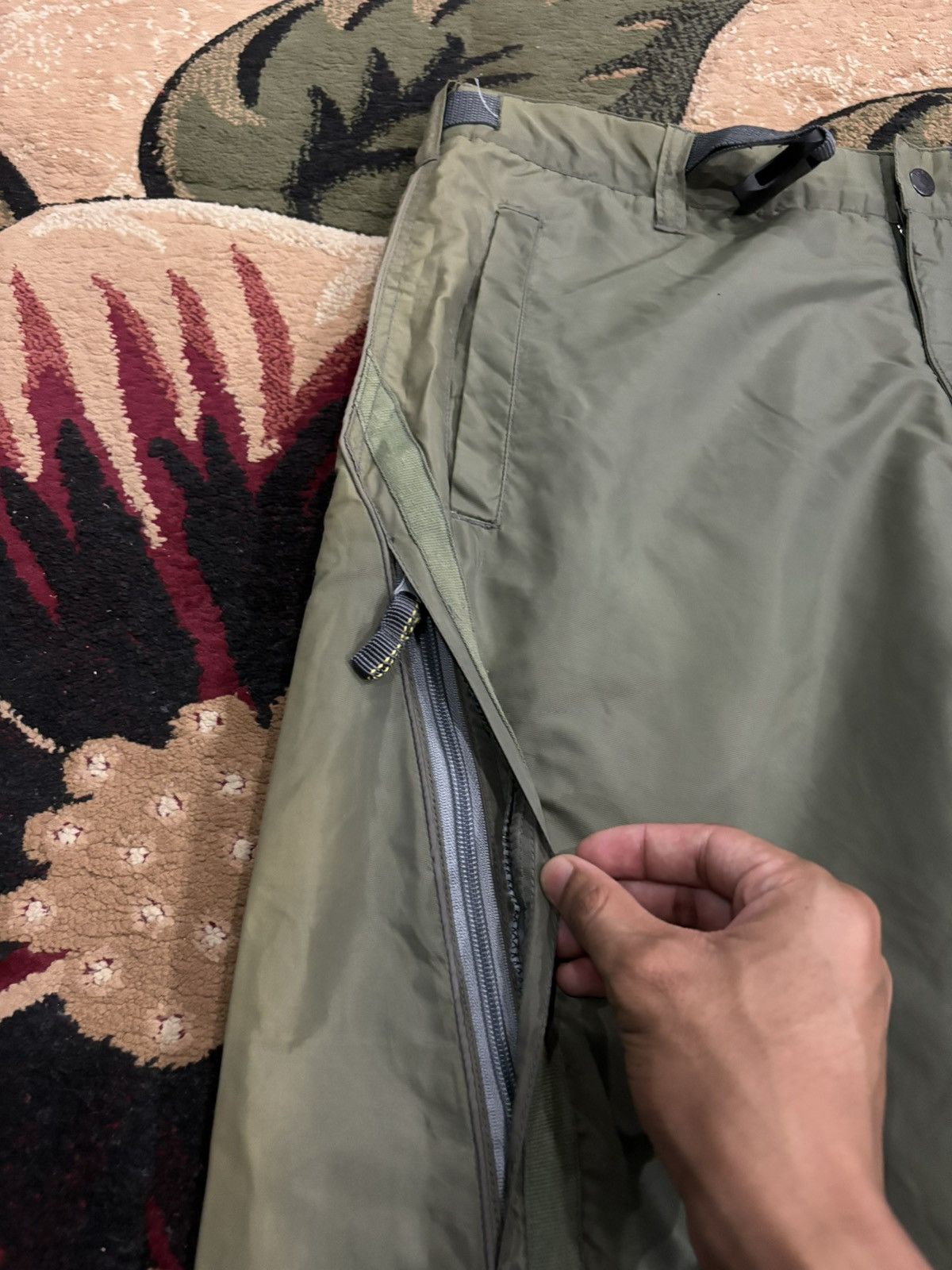 Ecko Unltd. × Hobo × JNCO RARE🔥HOBO DNM BAGGY PARACHUTE SURVIVAL NYLON PANTS Size US 35 - 8 Thumbnail