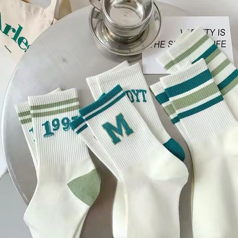 Vintage 5 Pairs Women's Socks Classic Striped Letter Print Size ONE SIZE - 1 Thumbnail