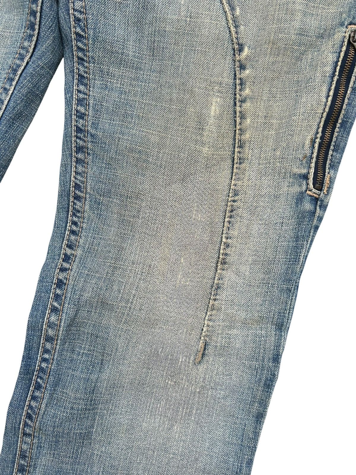 Neil Barrett Neil Barrett Punk Bondage Style Distressed Italy Denim Jeans Size US 32 / EU 48 - 4 Thumbnail
