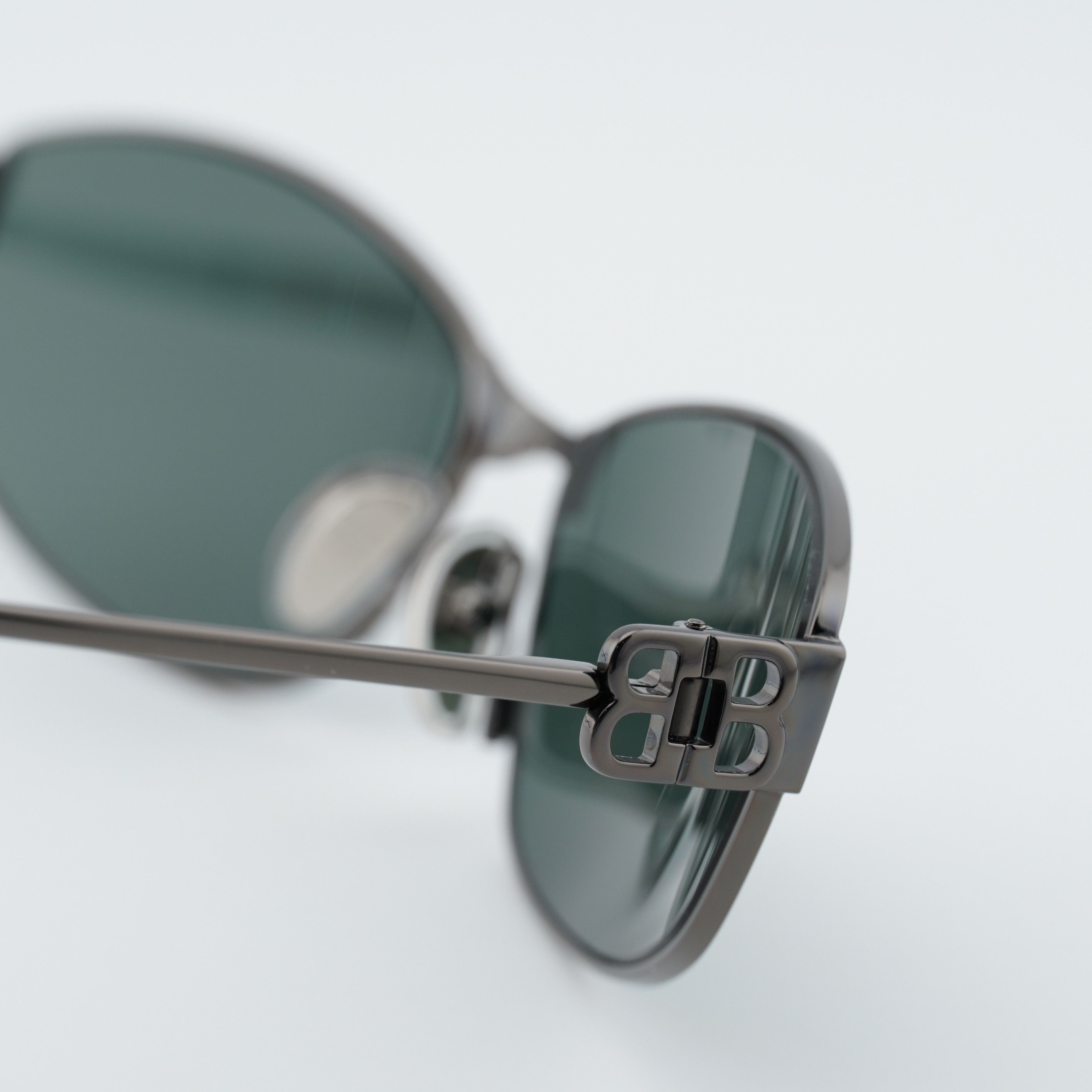 Balenciaga Balenciaga BB0336S 005 Unisex Sunglasses Grey Oval Frame Size ONE SIZE - 4 Thumbnail