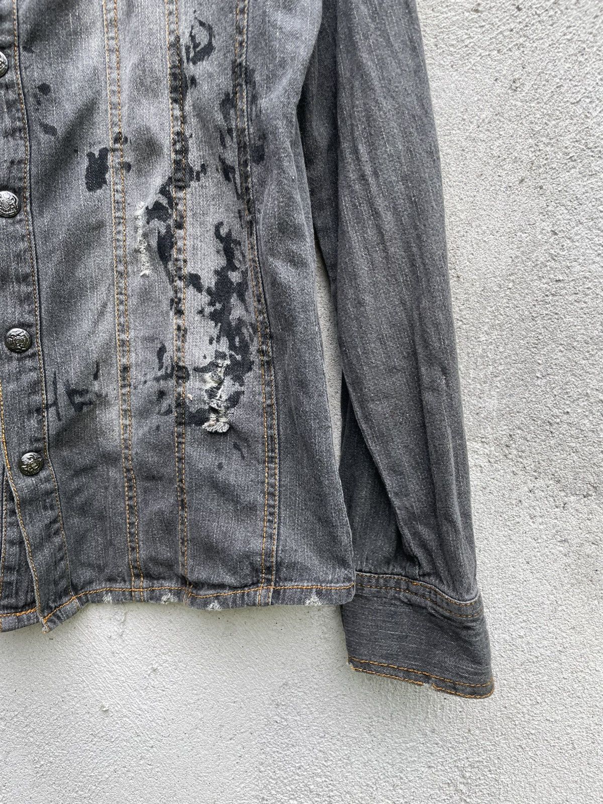 In The Attic In The Attic Changeabl Design Denim Jacket Distressed Size US M / EU 48-50 / 2 - 6 Thumbnail