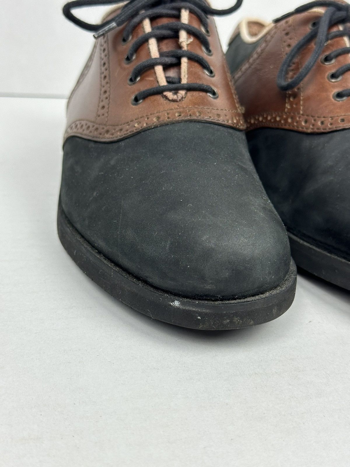Florsheim × Vibram FLORSHEIM Two Tone Black Brown Saddle Shoes Oxford Size US 9.5 / EU 42-43 - 13 Thumbnail