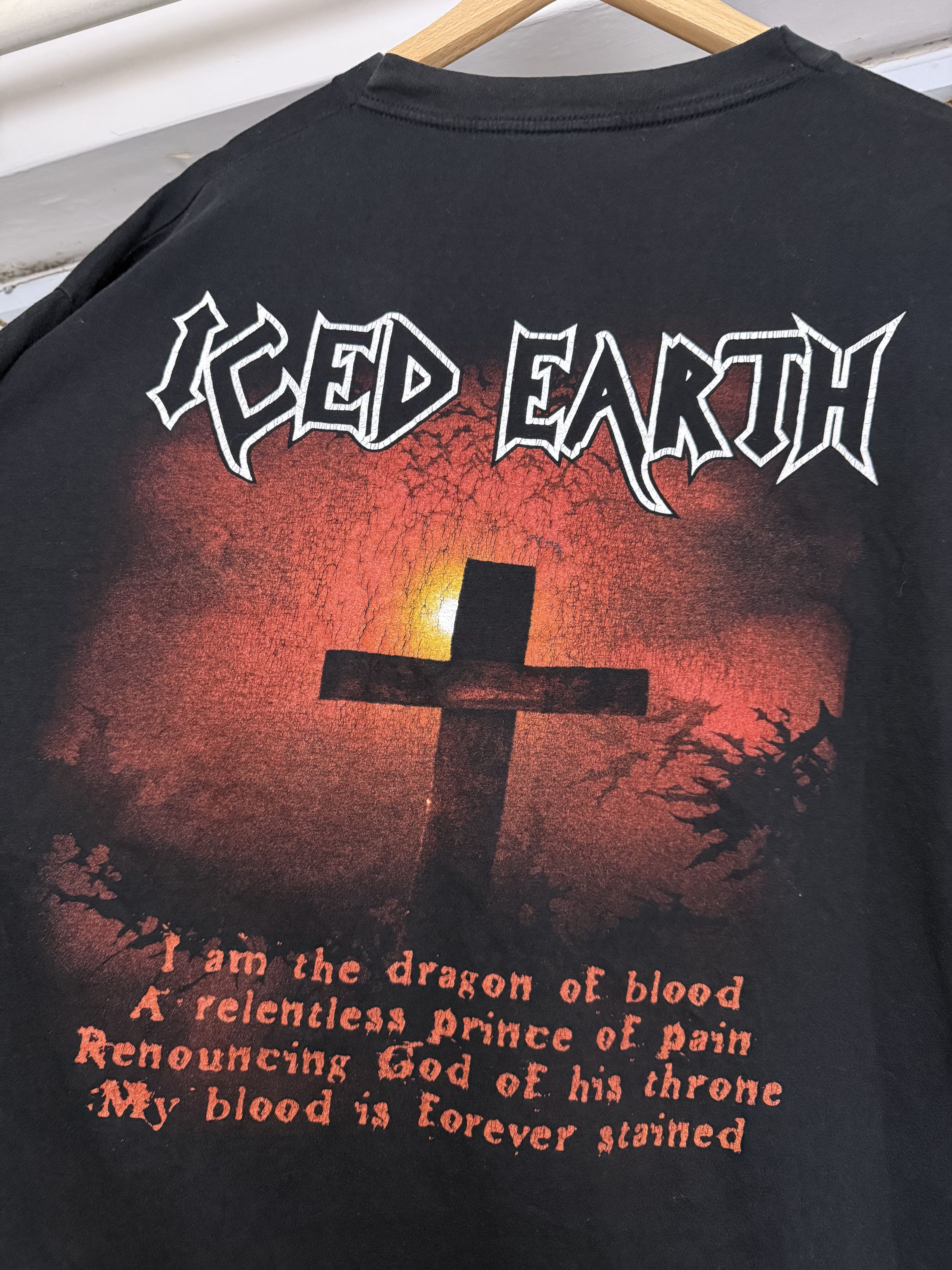 Band Tees Vintage 2001 Iced Earth Dracula Rock Band T-shirt Size US XL / EU 56 / 4 - 12 Thumbnail