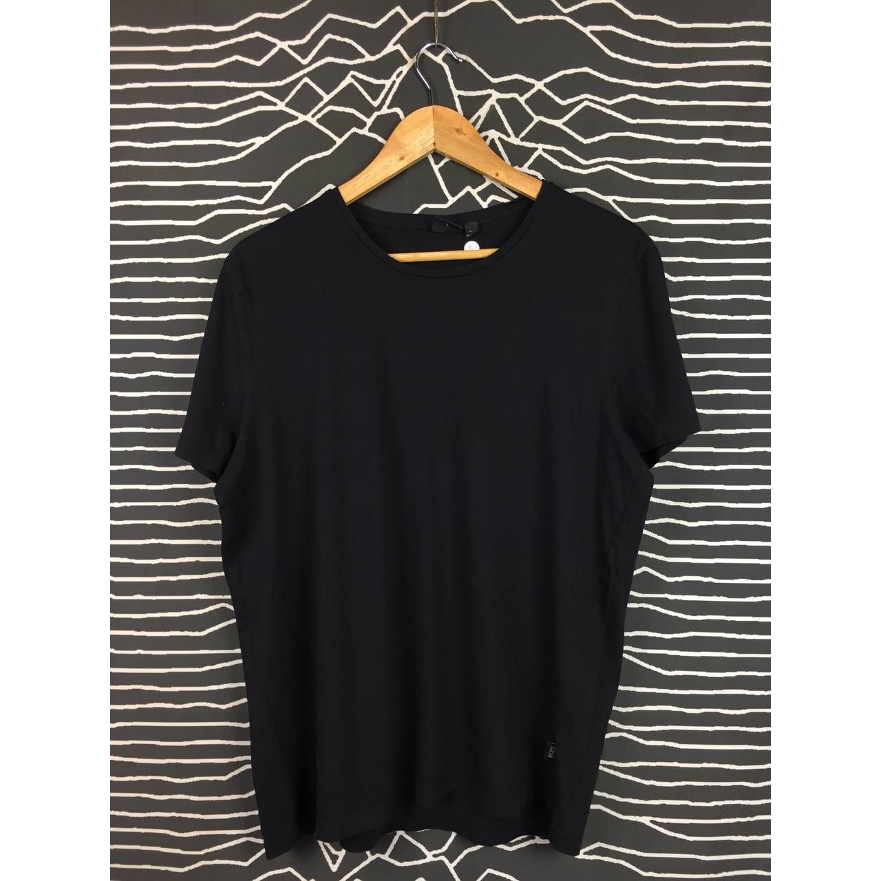 Hugo Boss Boss By Hugo Boss Casual Plain Slim Fit Tee Size L Size US L / EU 52-54 / 3 - 1 Thumbnail