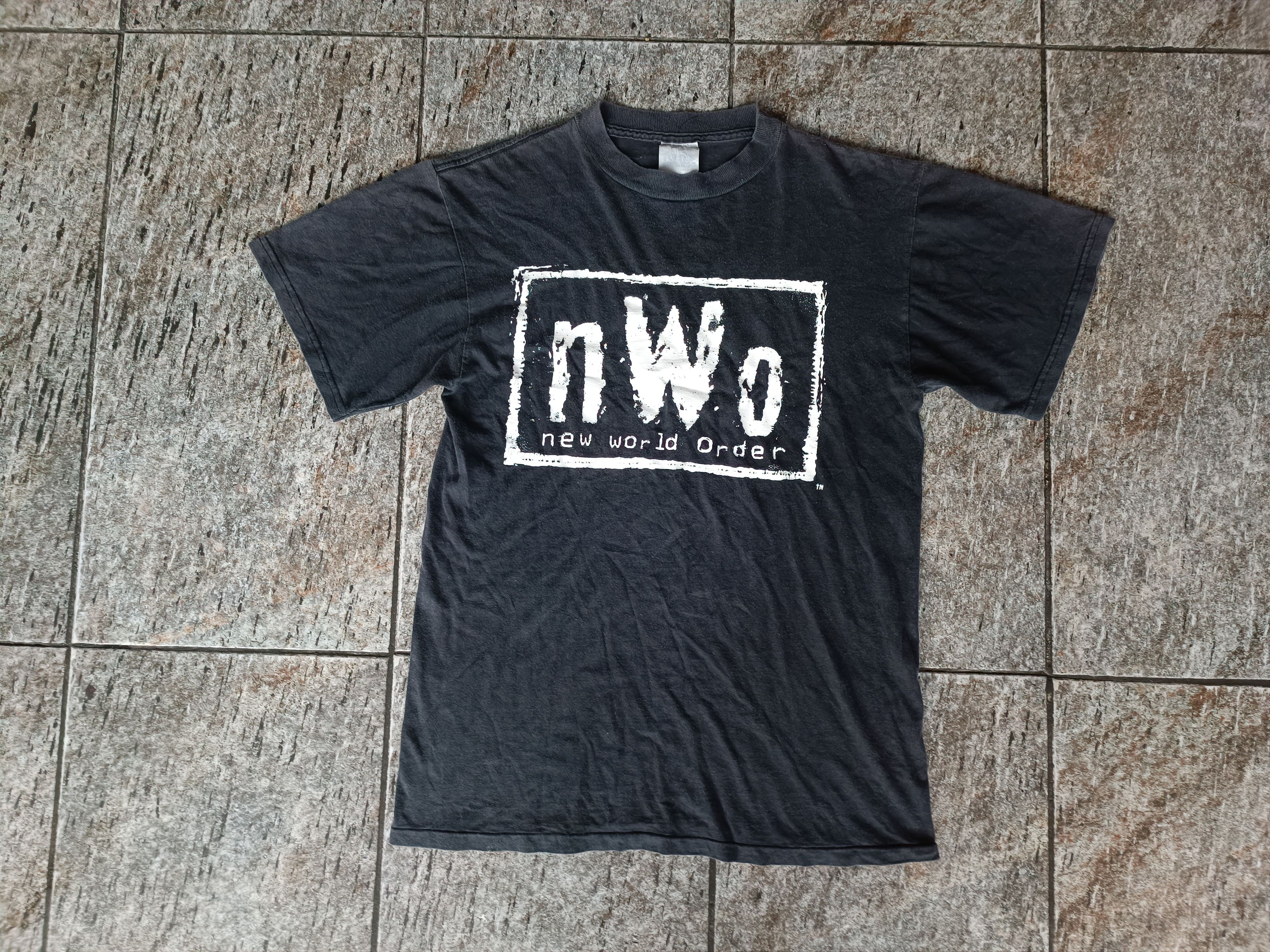 vintage 90s t shirt nWo new world order by tultex
