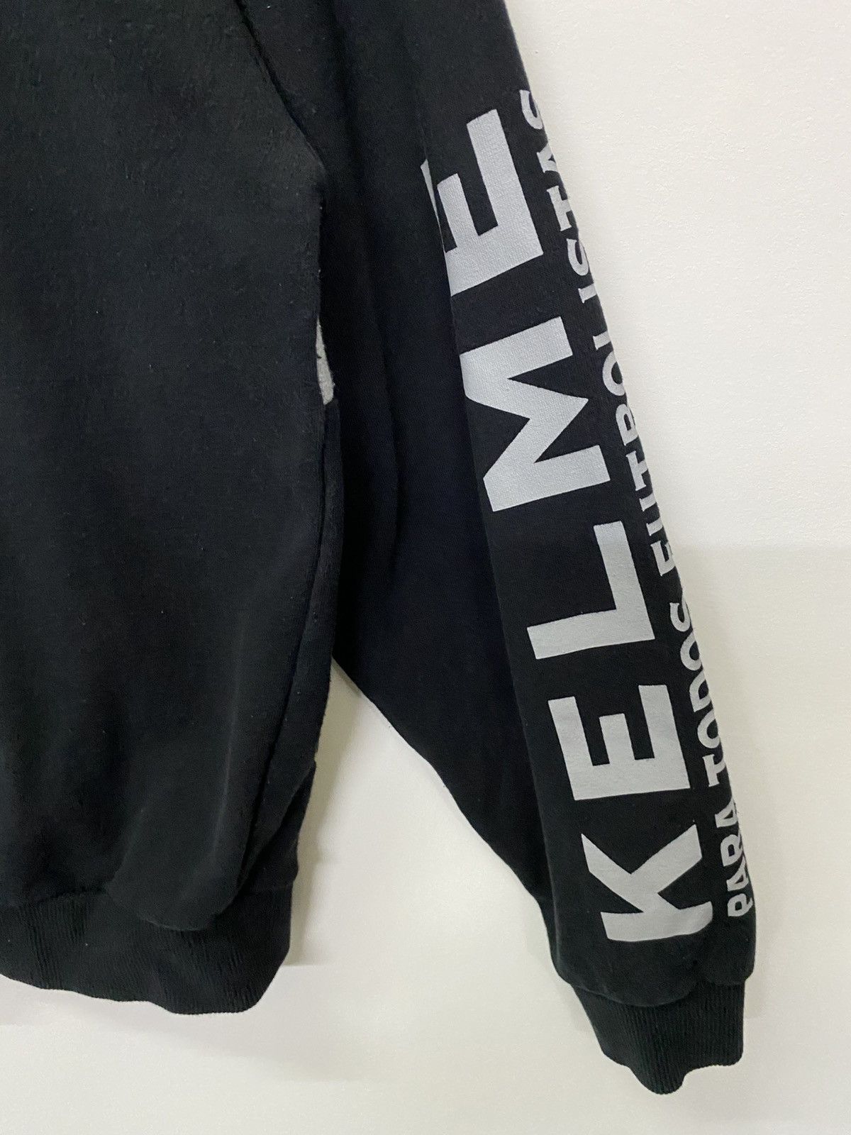 Vintage Vintage Kelme Sweatshirt Size US L / EU 52-54 / 3 - 7 Thumbnail
