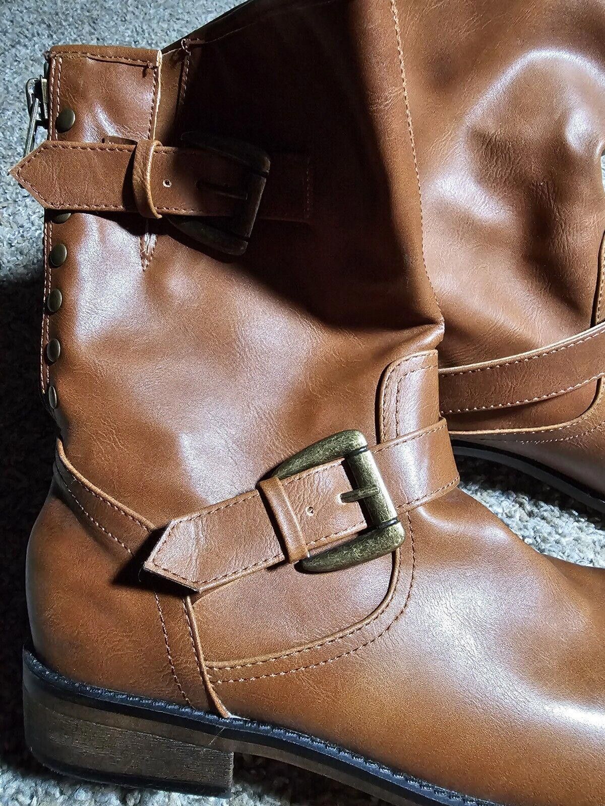Designer Steve Madden Girl Brown Buckle Boots Zipper Sz 8M Temppt Size US 8 / IT 38 - 2 Thumbnail