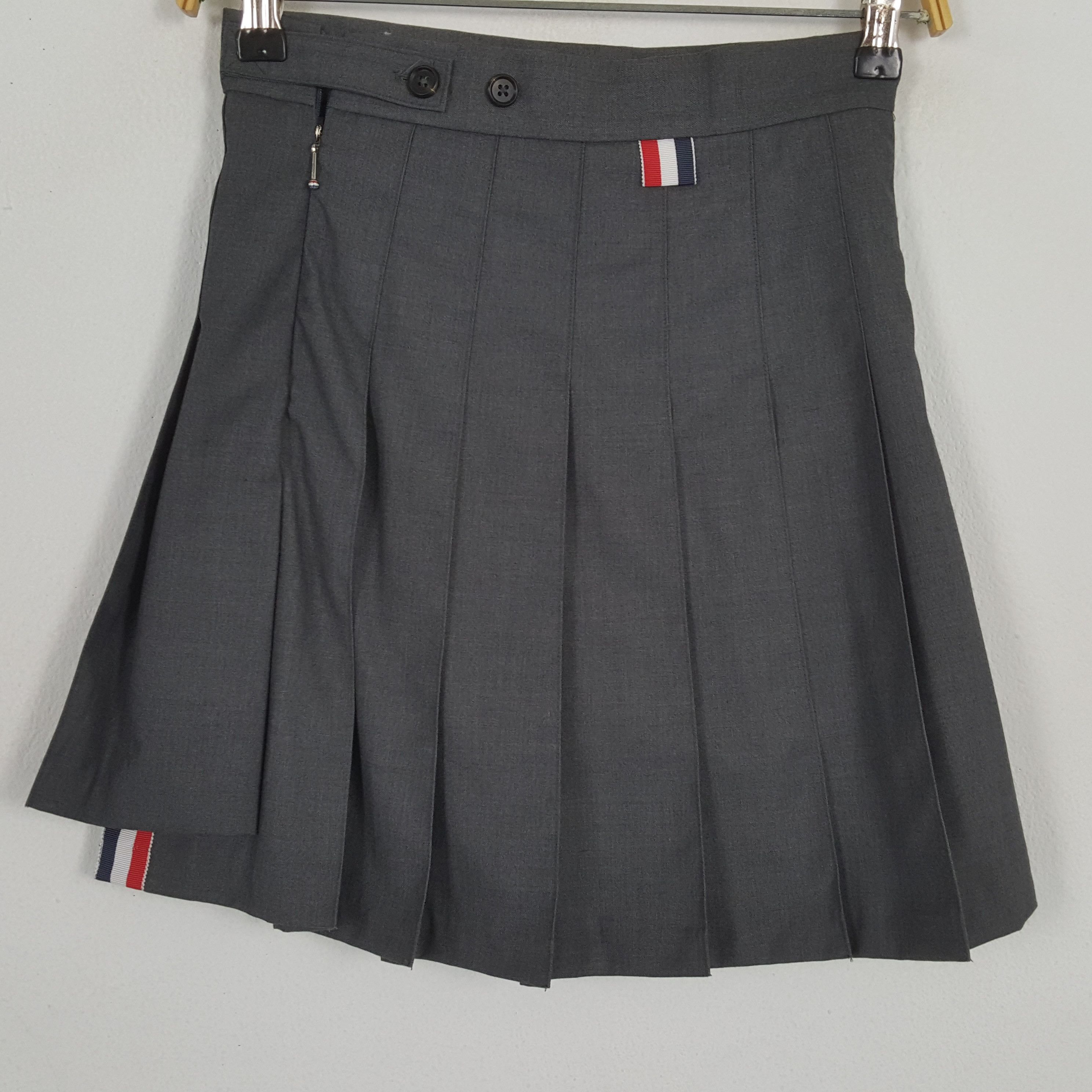 Designer × Japanese Brand × Vintage Vintage THOM BROWNE American Fashion Brand Skirts Size 24" / US 00 / IT 34 - 2 Thumbnail