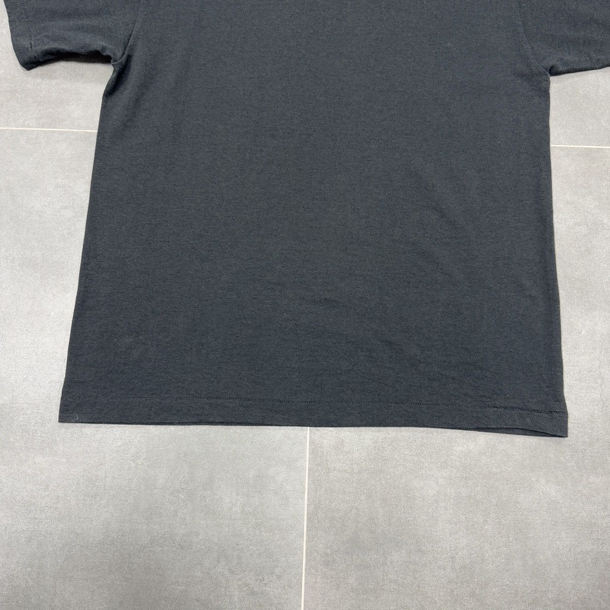 Vintage Vintage Impulse Wear Michael Woodward Creations 1995 T-Shirt Size US L / EU 52-54 / 3 - 14 Thumbnail