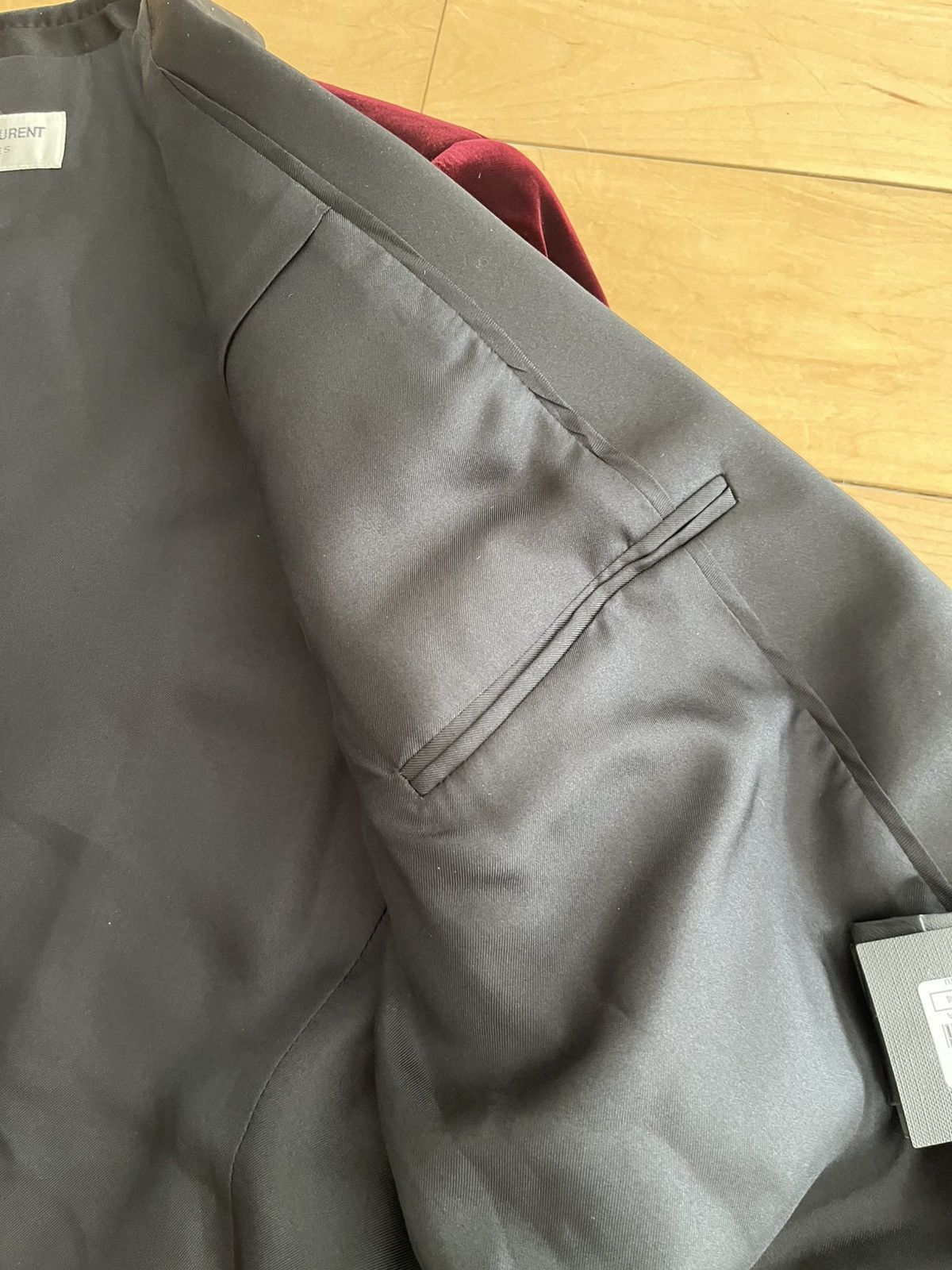 Saint Laurent Paris NWT - Saint Laurent Paris Velvet Blazer Size 44R - 11 Thumbnail